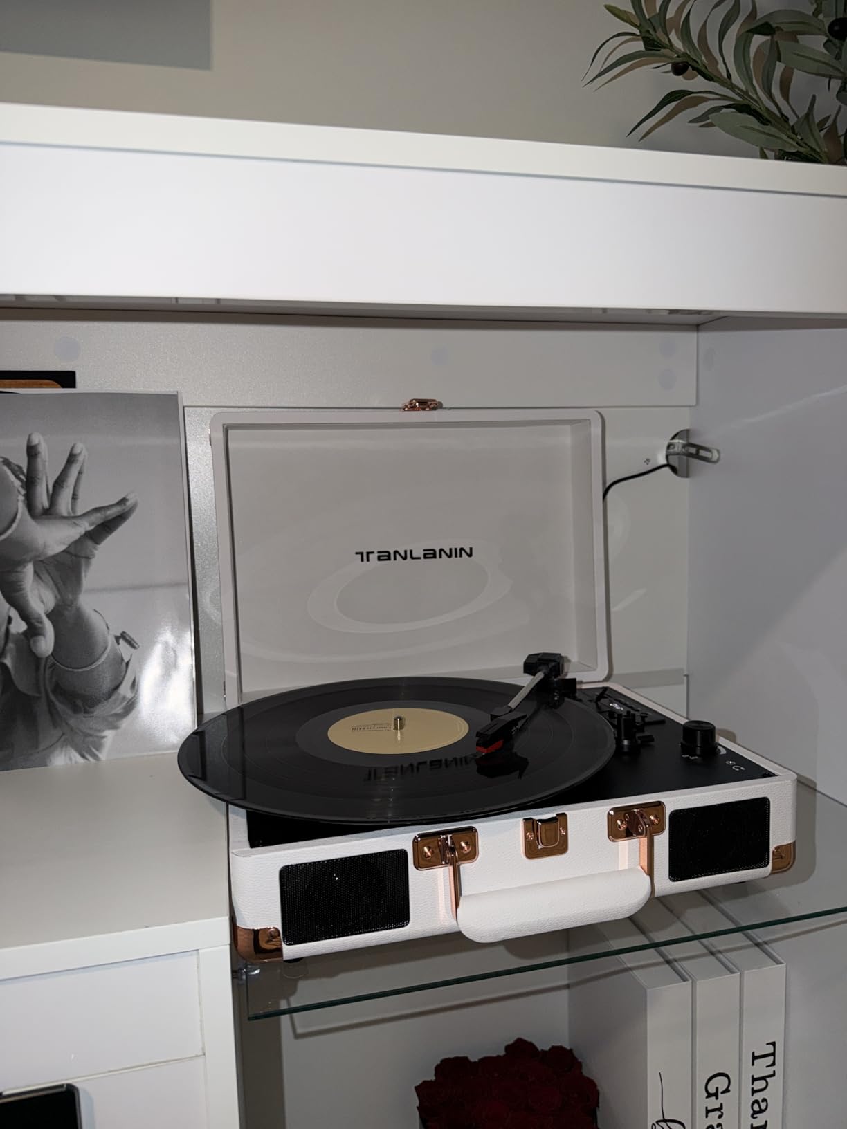 Vinyl Record Player Bluetooth Vintage 3-Speed Portable Suitcase Turntables with Built-in Speakers, Belt-Driven LP Player Support USB Recording AUX-in RCA Line Out Headphone Jack, White customer photo 2