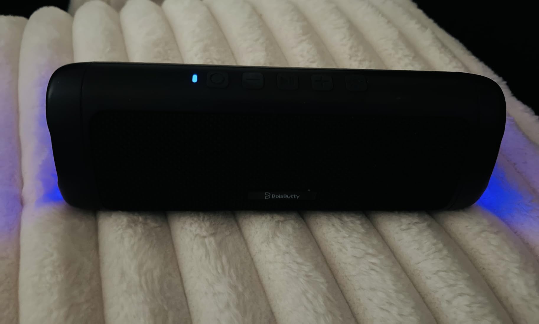 Bluetooth Speaker, 20W HD Sound, Portable Wireless, IPX5 Waterproof, Up to 24H Playtime, TWS Pairing, for Home/Party/Outdoor/Camping/Beach Essentials, Electronic Gadgets, Birthday Gift (Black) customer photo 1