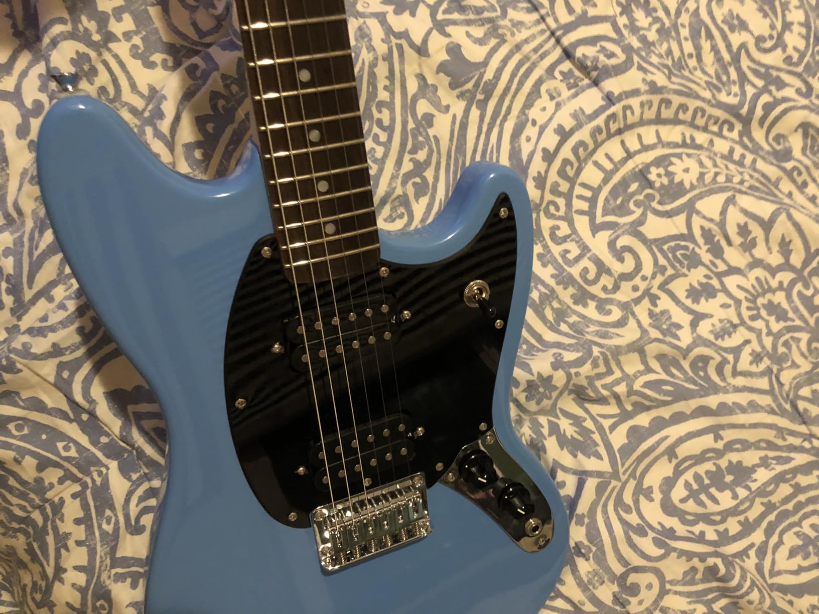 Squire Sonic Mustang Electric Guitar, California Blue, Laurel Fingerboard customer photo 2