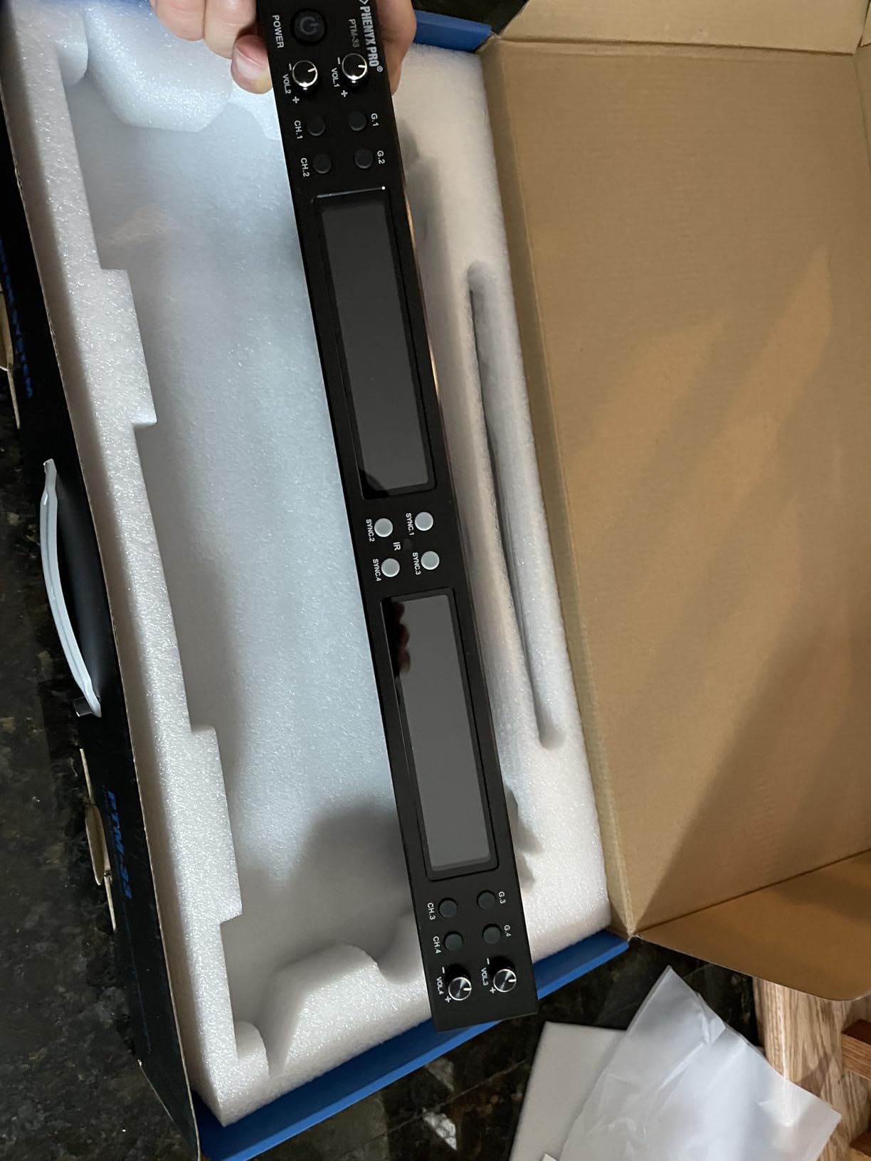 Phenyx Pro 4-Channel UHF Mono Wireless in Ear Monitor System PTM-33-4B customer photo 1