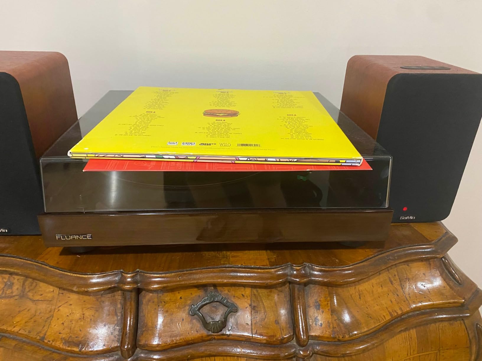 Saiyin Powered Bluetooth Bookshelf Speakers customer photo 1