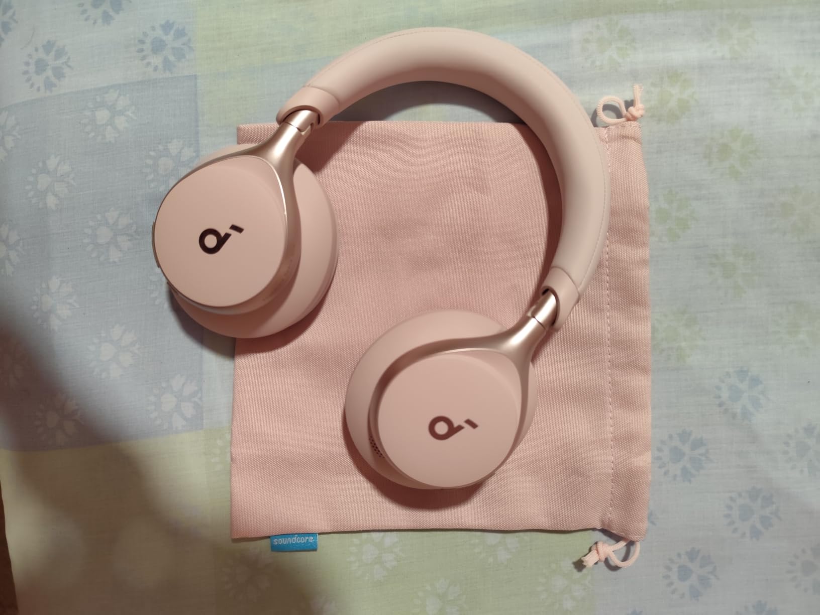 Soundcore by Anker, Space One, Active Noise Cancelling Headphones, 2X Stronger Voice Reduction, 40H ANC Playtime, LDAC Hi-Res Wireless Audio, Comfortable Fit, Clear Calls, Bluetooth 5.3 (Abyss Black) customer photo 2