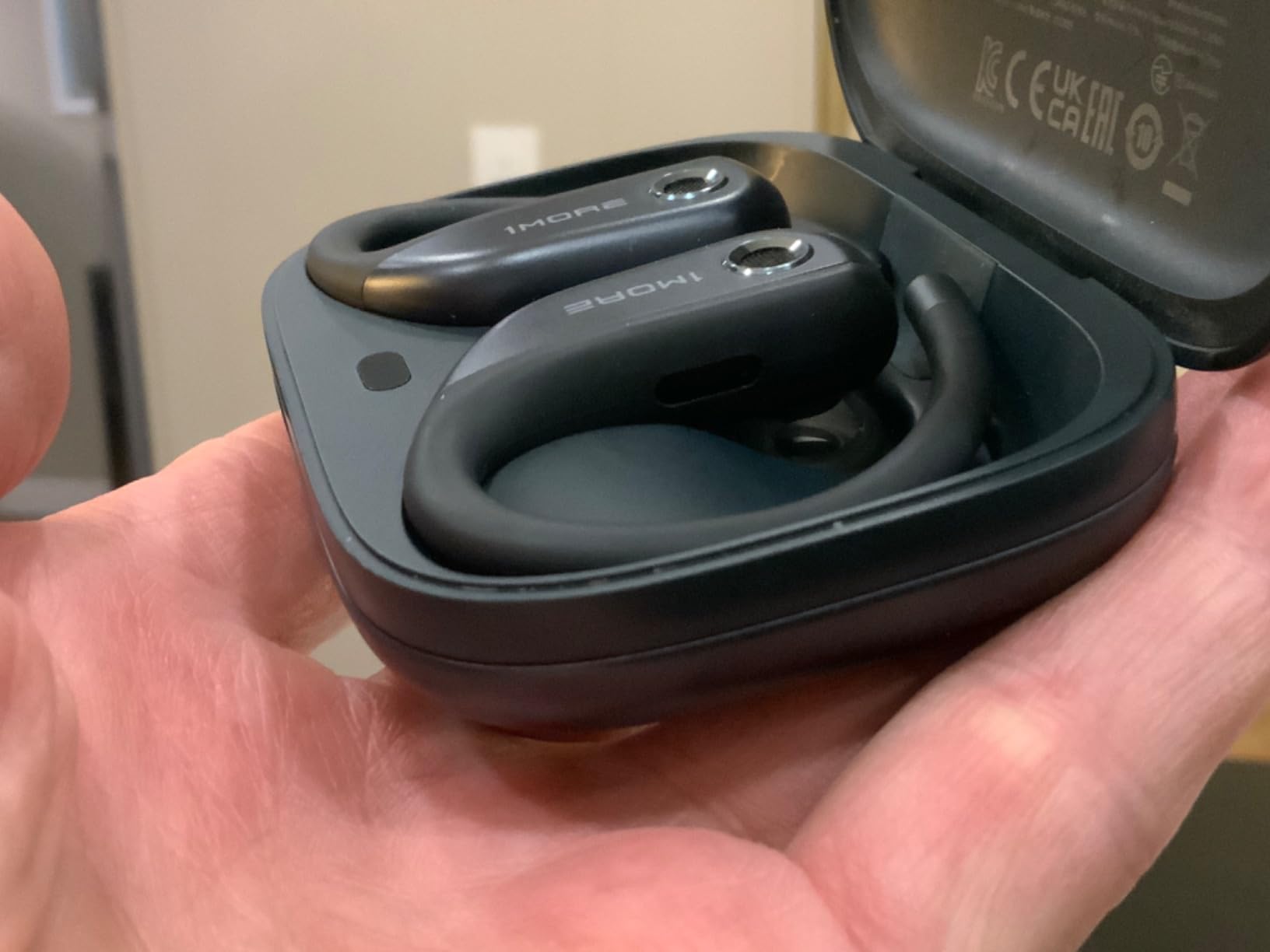 1MORE S50 Fit Open Earbuds, Open-Ear Wireless Bluetooth Headphones Bluetooth 5.3 with 4 Microphone, Light Earbuds with Earhooks for Sports Running, IPX7 38H-Playtime, Preset EQ Via App (Gray) customer photo 2