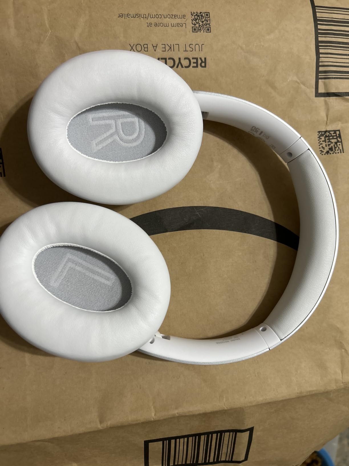 BERIBES Upgraded Hybrid Active Noise Cancelling Headphones with Transparent Modes,70H Playtime Bluetooth Headphones Wireless Bluetooth with Mic, Deep Bass,3.5MM Cable,Soft-Earpads,Fast Charging-Black customer photo 1