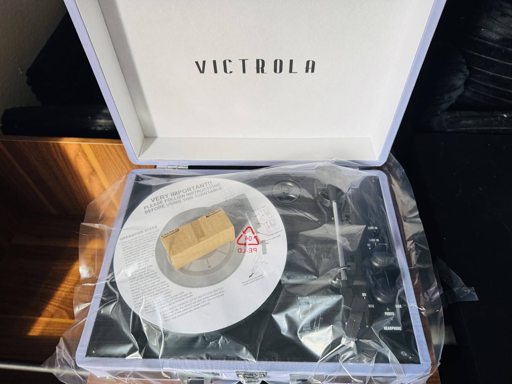Victrola Journey - Bluetooth Suitcase Record Player - Smoky Blue customer photo 2