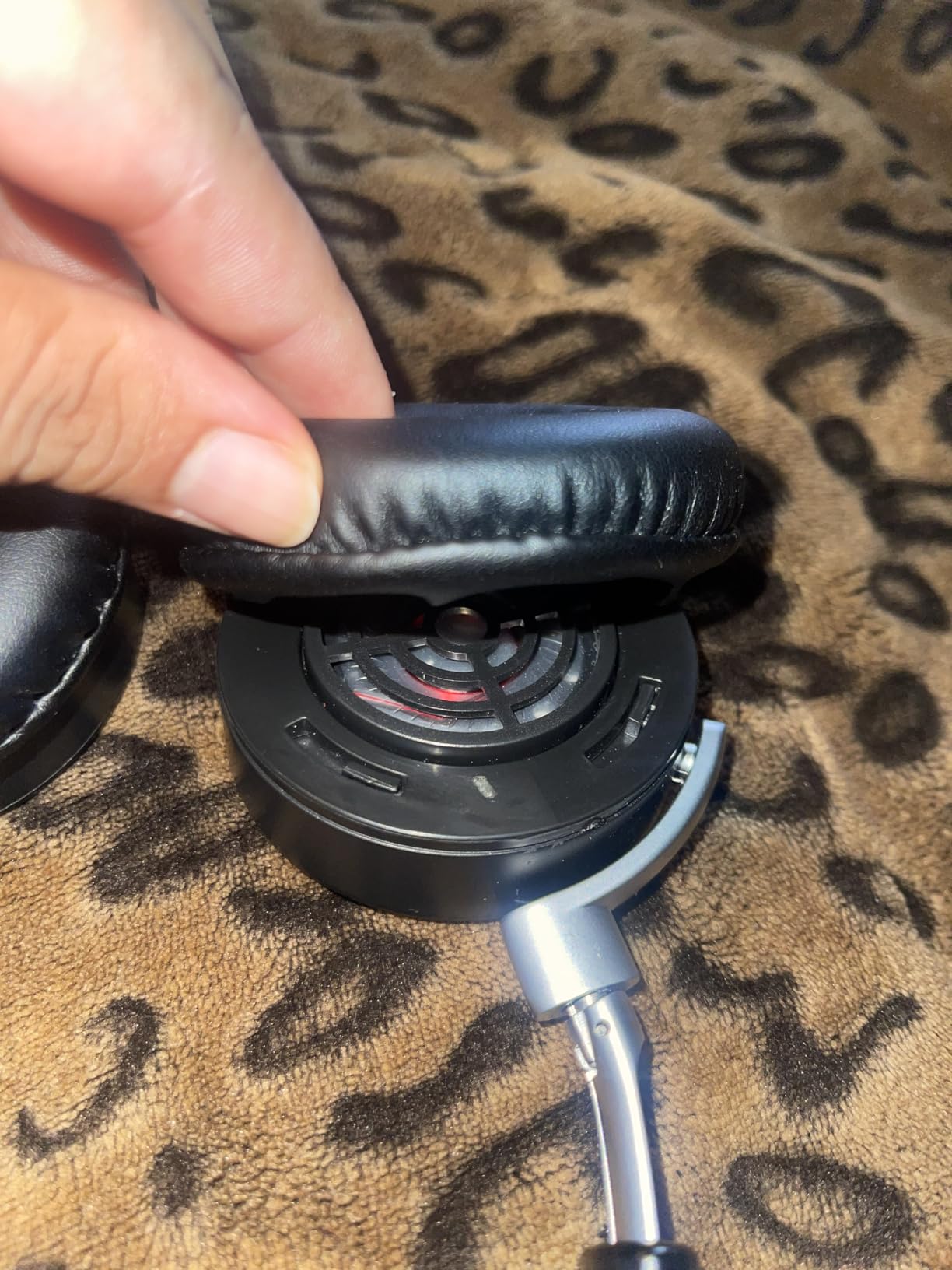Puro Sound Labs-Kids Headphones, Volume-Limiting 85dB, JuniorJam Plus, Teal | Universal Hybrid Active Noise Cancelling Headphone, Volume Limiting, Hi-Res Audio, 32h Playtime, Pc Wireless Headset with Mic customer photo 2