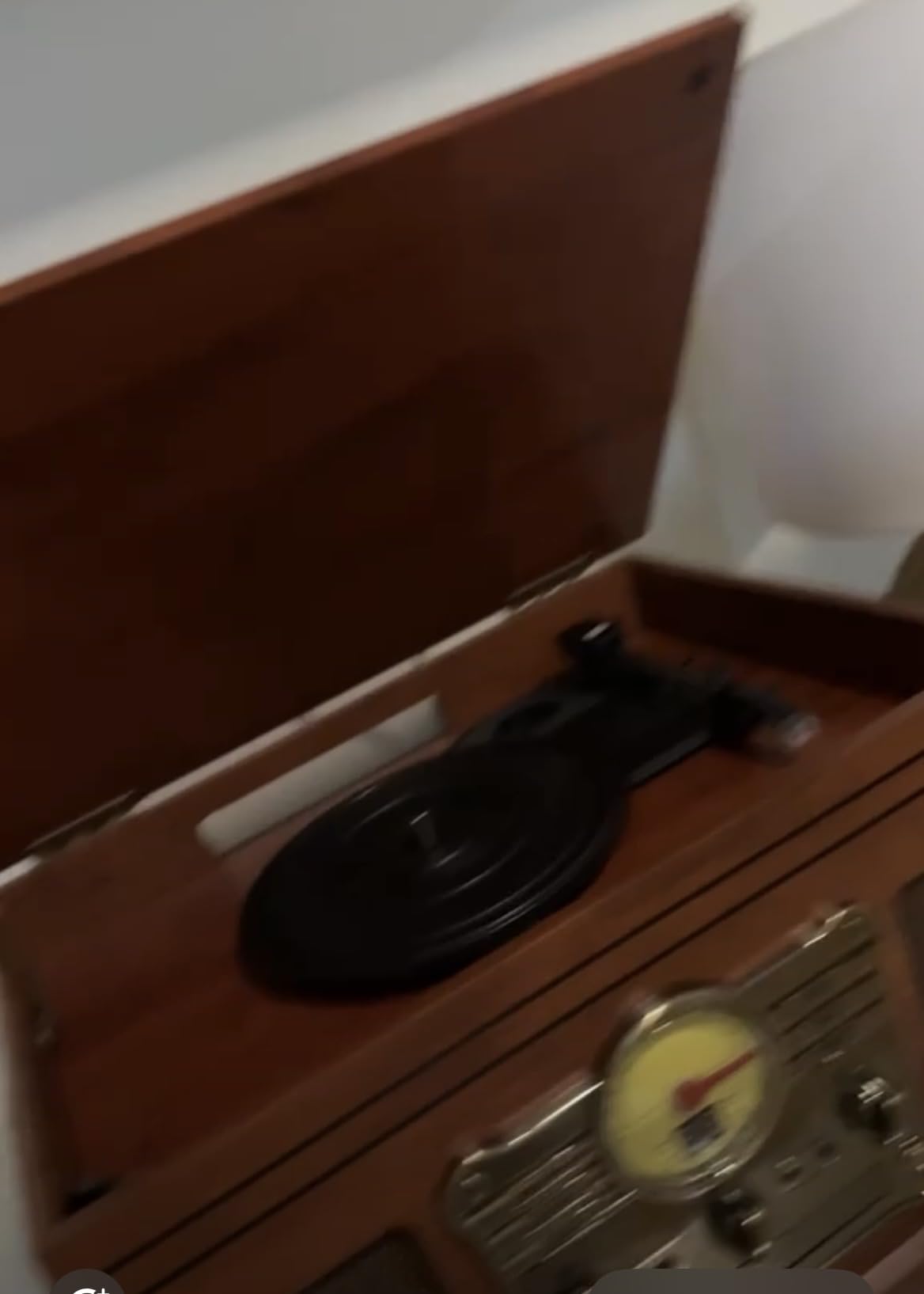 FEKTIK Bluetooth Record Player 10 in 1, 3-Speed Turntable for Vinyl with Speakers, LP to MP3 Converter, CD, Cassette Player, FM Radio, Wireless Streaming | Mahogany customer photo 1