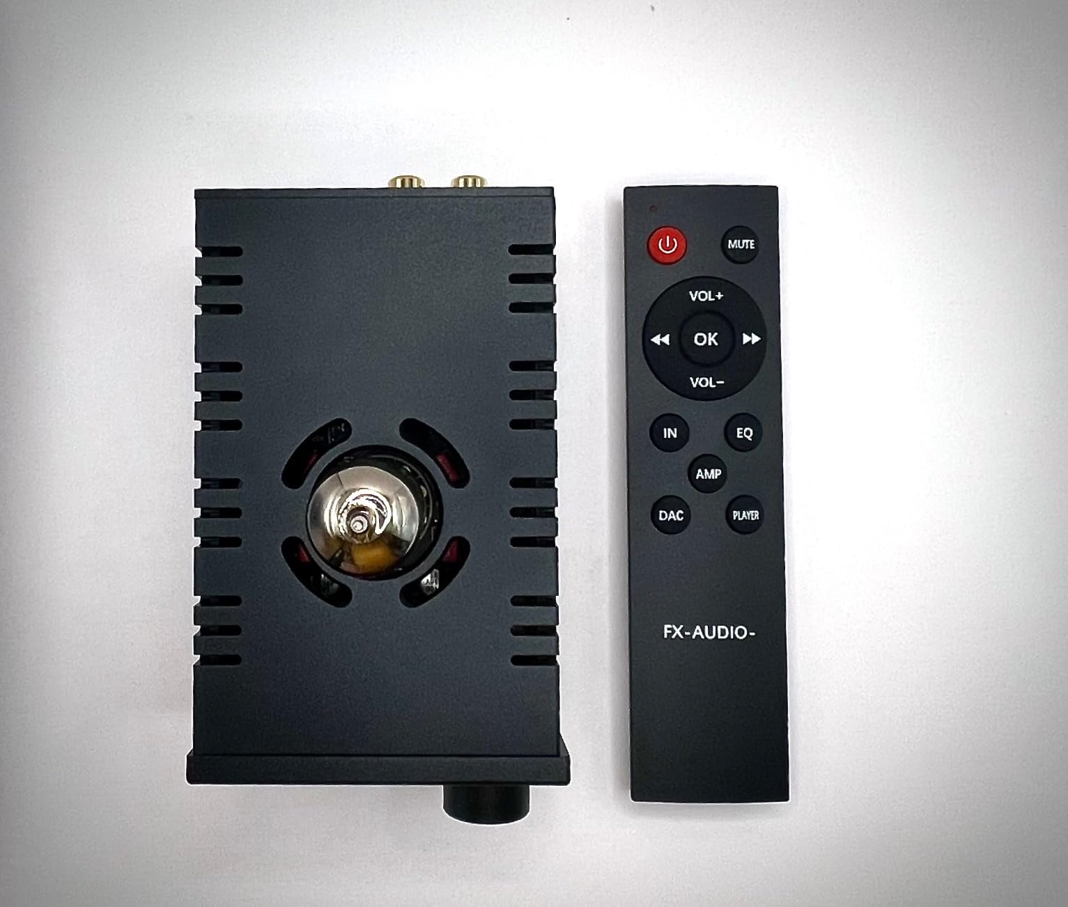 FX-Audio TUBE-05 HiFi Vacuum 12AU7/ECC82 Tube Headphone Amp Bass Treble EQ Preamp, for 30-600Ω Headphone, with Remote Control customer photo 2