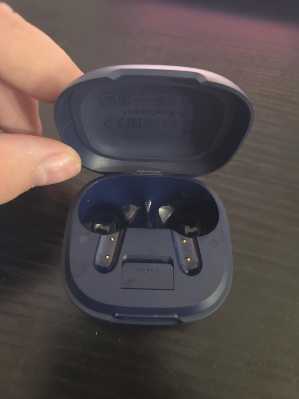 Soundcore P40i by Anker, Noise Cancelling Wireless Earbuds, Adaptive Noise Cancelling to Environments, Heavy Bass, 60H Playtime, 2-in-1 Case and Phone Stand, IPX5, Wireless Charging, Bluetooth 5.3 customer photo 2