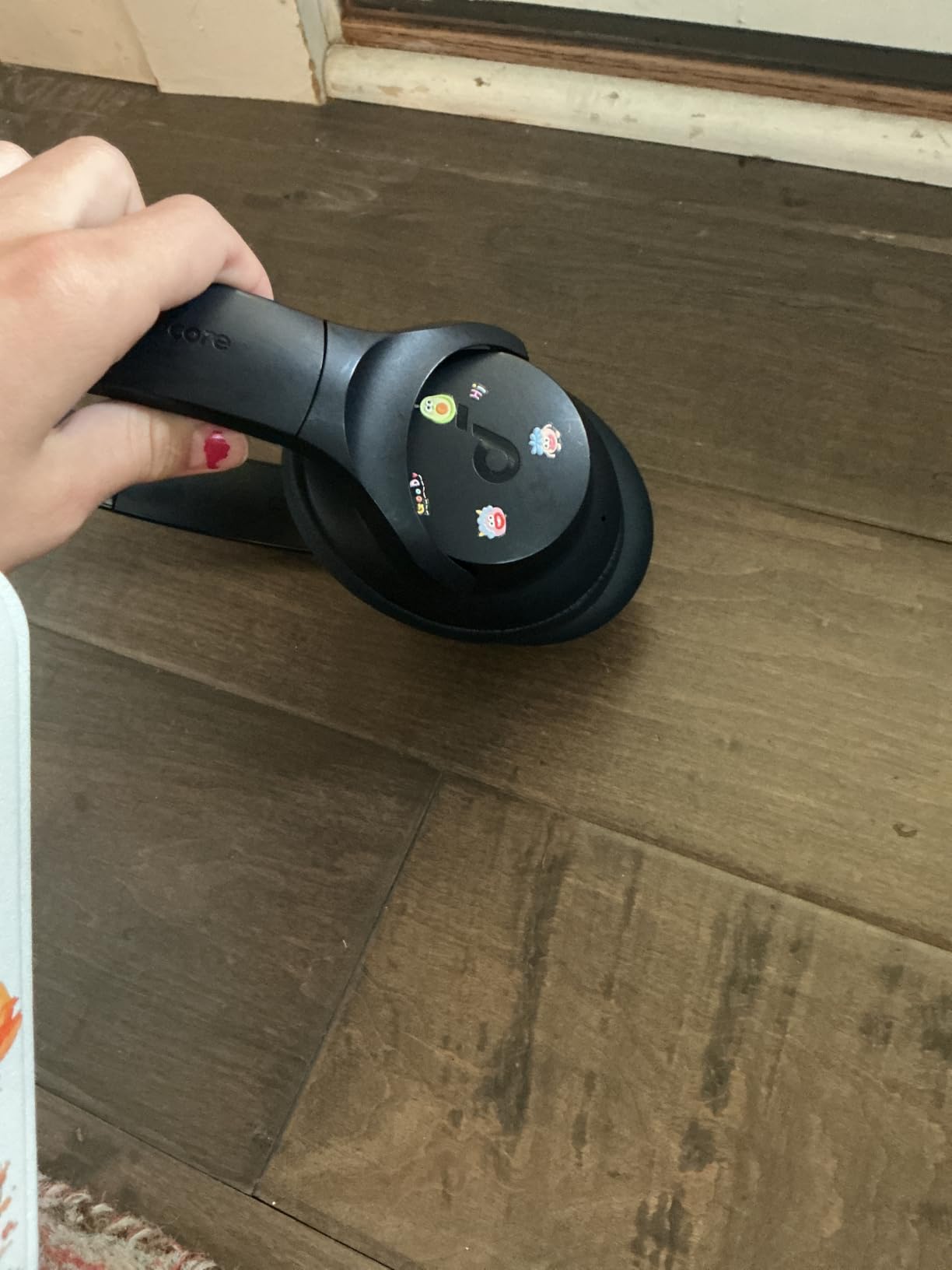 Soundcore by Anker Q20i Hybrid Active Noise Cancelling Headphones, Over-Ear, Bluetooth, 40H ANC Playtime, Hi-Res Audio, Big Bass, Transparency Mode, Customize via App, Travel, Home, Office customer photo 2