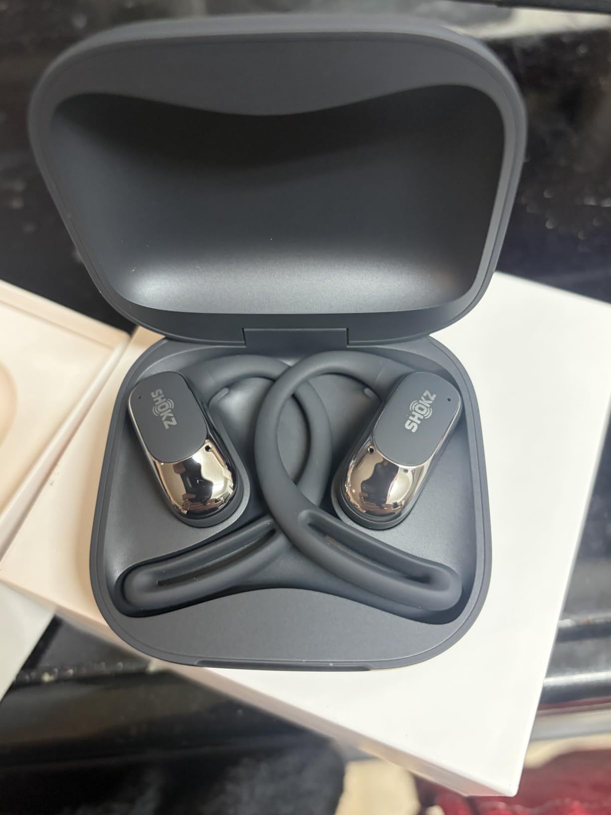 SHOKZ OpenFit Air - Open-Ear Headphones, True Wireless Earbuds, Water Resistant, Secure Earhooks for Daily Use, Black customer photo 1