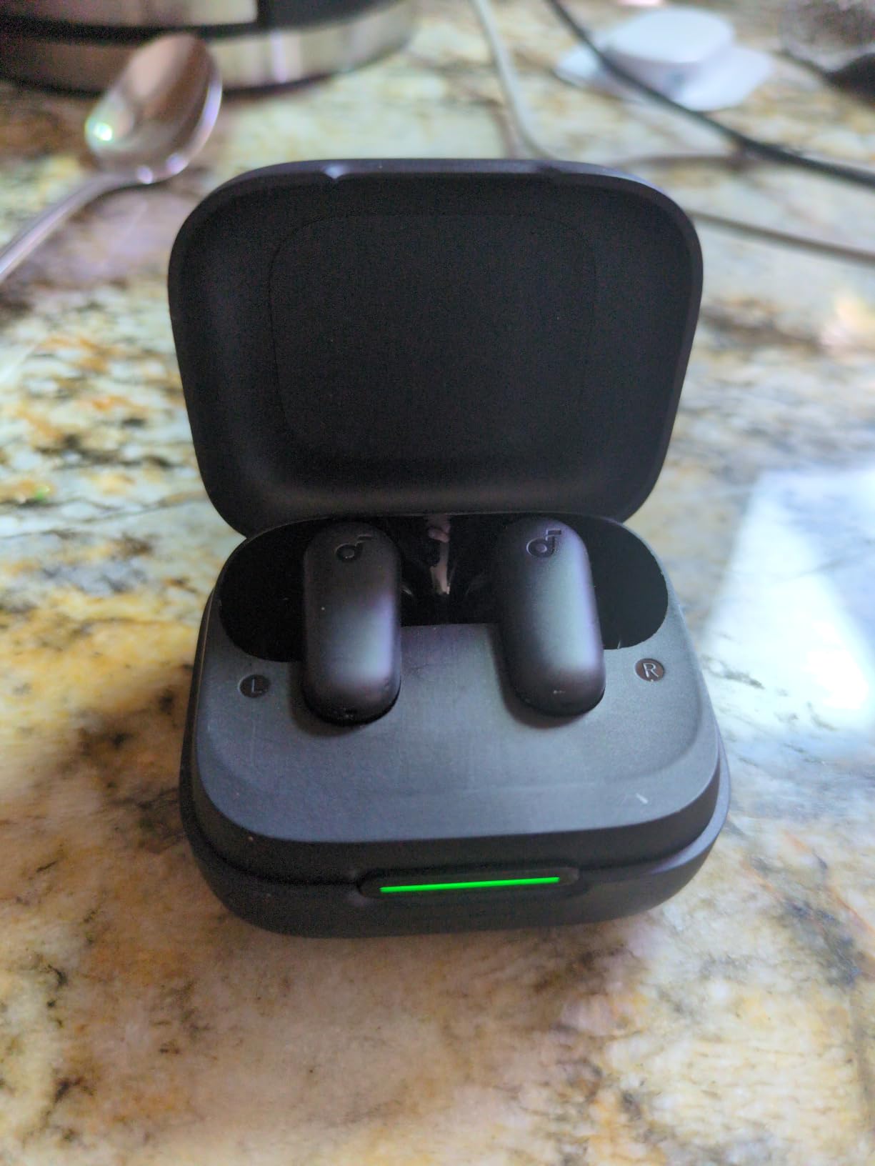 Soundcore P30i by Anker Noise Cancelling Earbuds, Strong and Smart Noise Cancelling, Powerful Bass, 45H Playtime, 2-in-1 Case and Phone Stand, IP54, Wireless Earbuds, Bluetooth 5.4 (Blue) customer photo 1