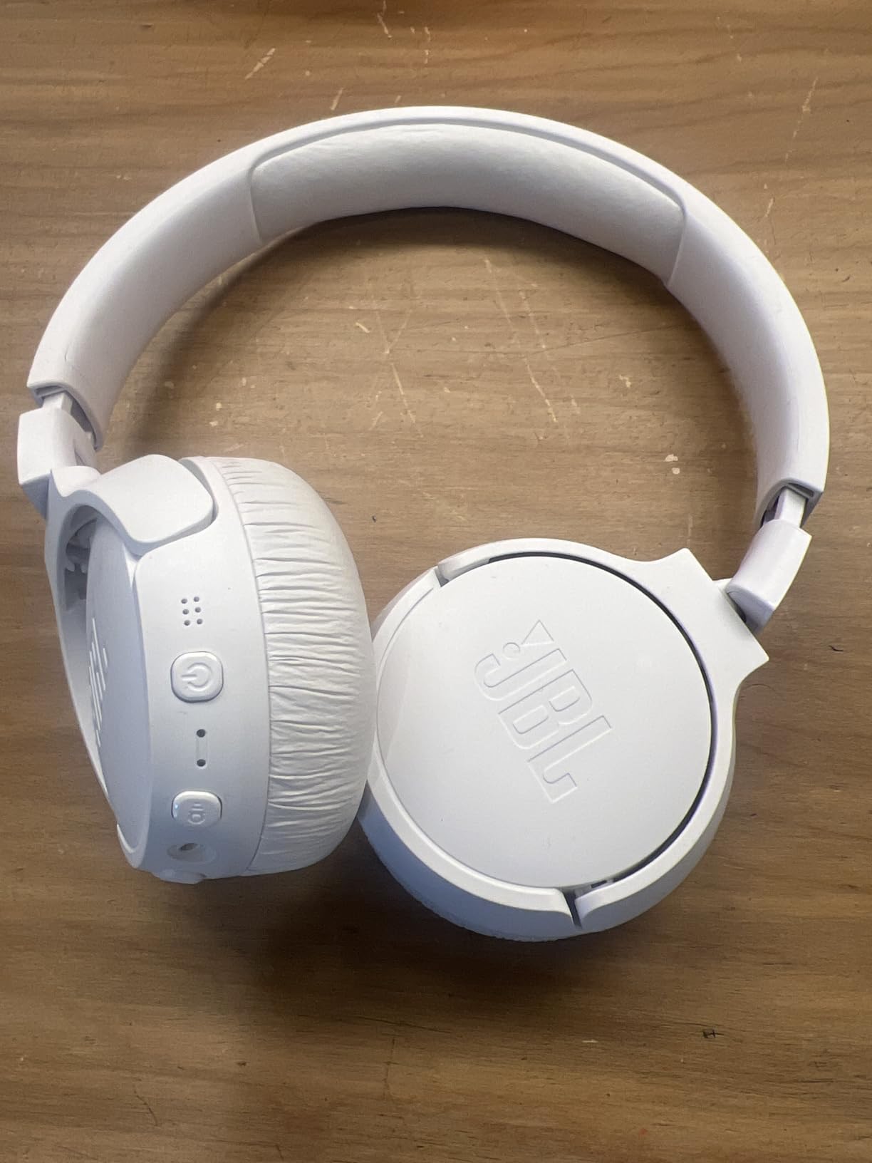 JBL Tune 670NC - Wireless On-Ear Headphones - Black | Adaptive Noise Cancelling with Smart Ambient, Bluetooth 5.3 with LE Audio, JBL Pure Bass Sound customer photo 1