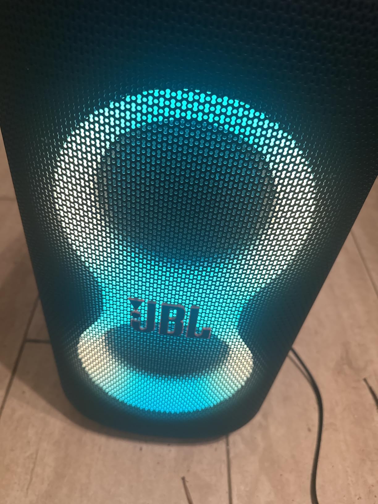 JBL PartyBox Club 120 - Portable Party Speaker with Foldable Handle, Powerful JBL Pro Sound, Futuristic lightshow, Up to 12 Hours of Play time, Splash Proof, Dual Mic & Guitar Inputs (Black) customer photo 2