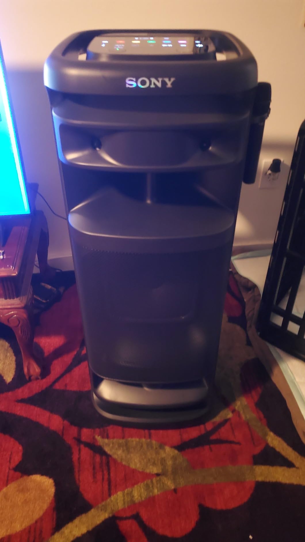 Sony ULT Tower 10 Bluetooth Karaoke Party Speaker with Wireless Microphone customer photo 2