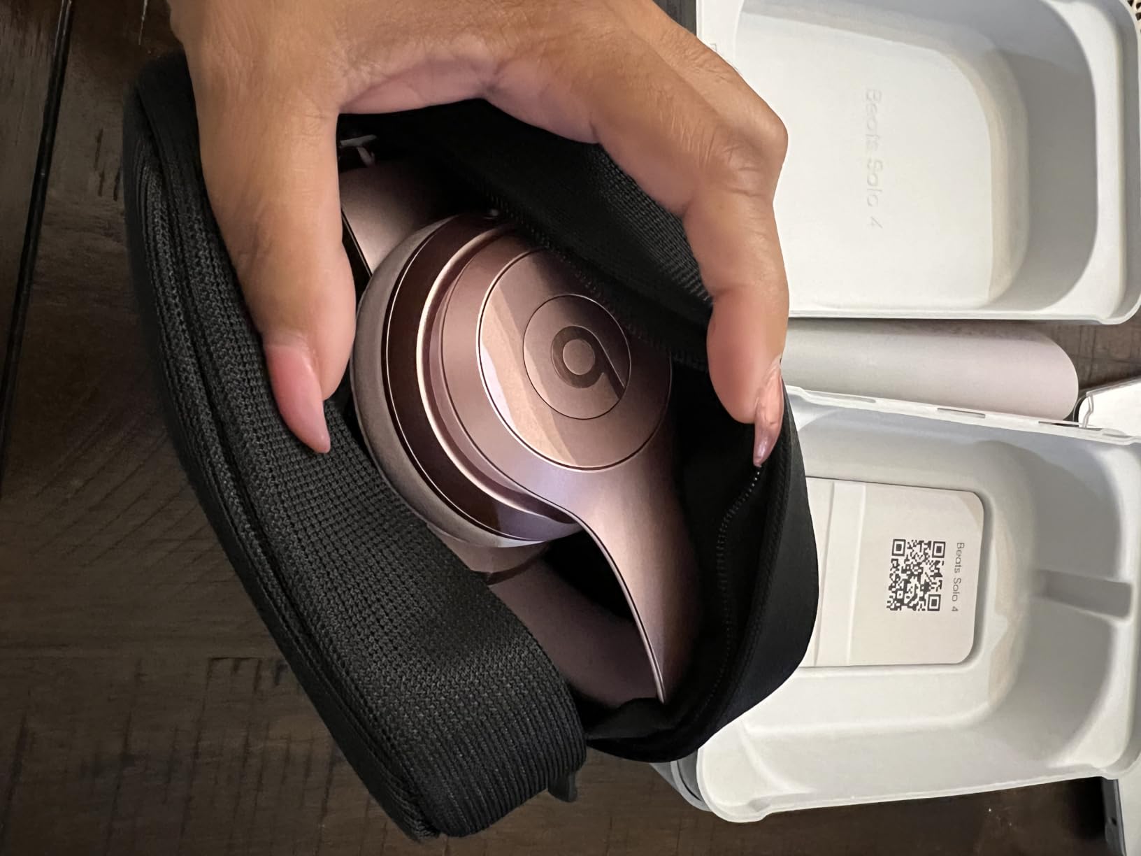 Beats Solo 4 - Wireless On-Ear Bluetooth Headphones, Up to 50-Hour Battery Life, Ultra-Lightweight Comfort, Powerful and Balanced Sound, Apple & Android Compatible - Matte Black customer photo 2