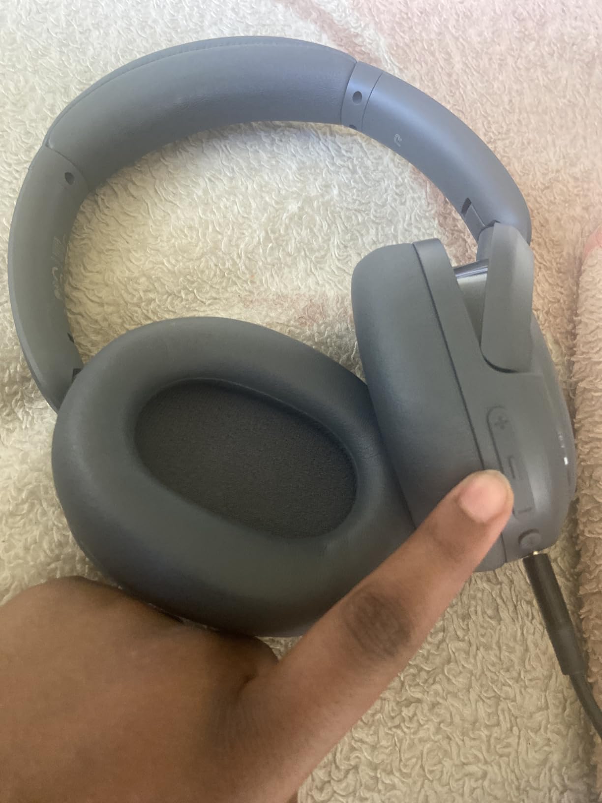 Edifier W800BT Pro Hybrid Active Noise Cancelling Over Ear Headphone, Gray | Bluetooth 5.4, Hi-Res Audio, AI Call Noise Cancellation, 45H Playtime, Fast Charging, Foldable, Wireless Over-Ear Headphones customer photo 1