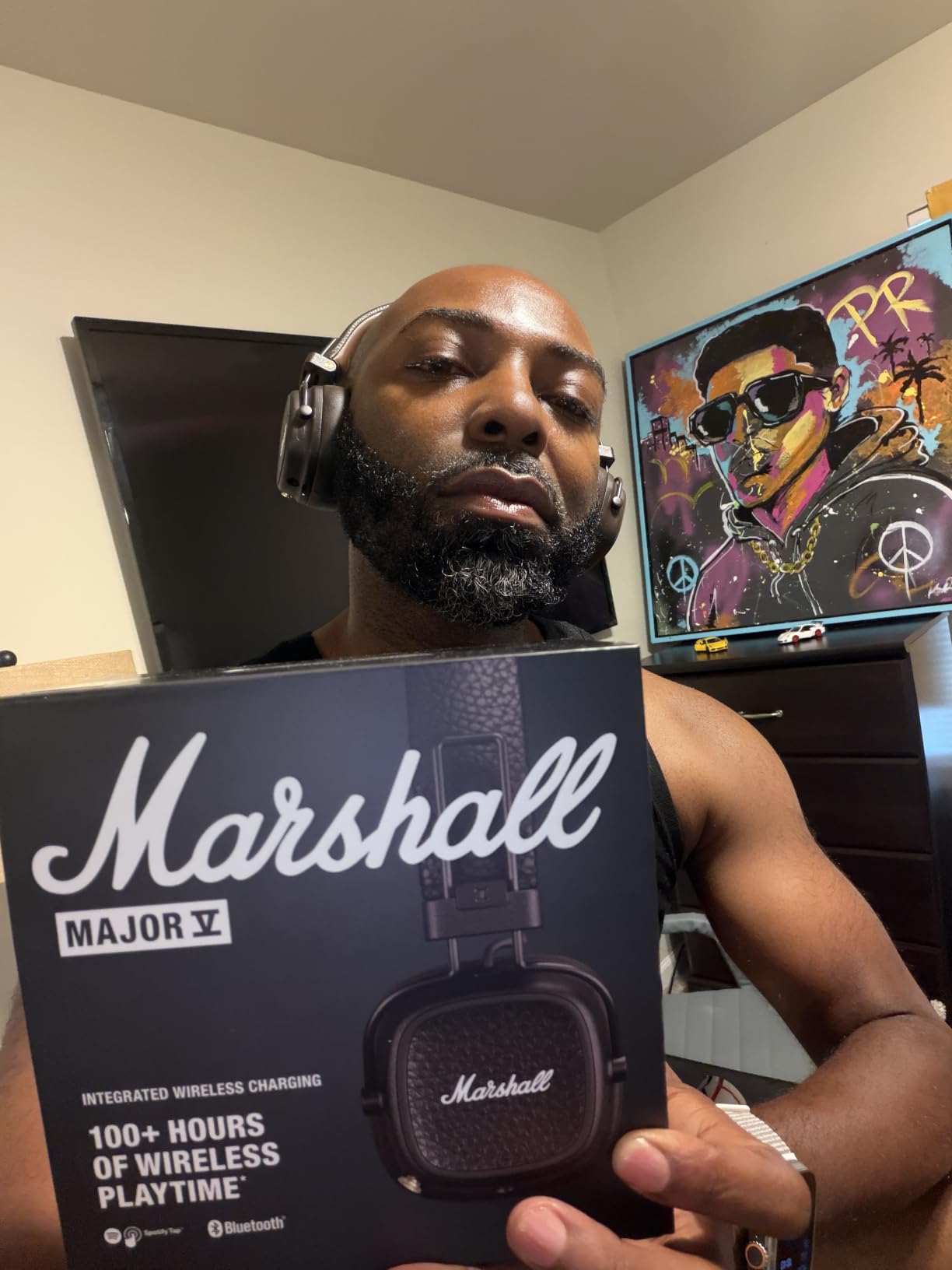 Marshall Major V Wireless On-Ear Bluetooth Headphones - 100+ Hr Playtime | Detachable Audio Cable | Microphone for Calls | Lightweight, Foldable Design for Travel - Cream customer photo 2