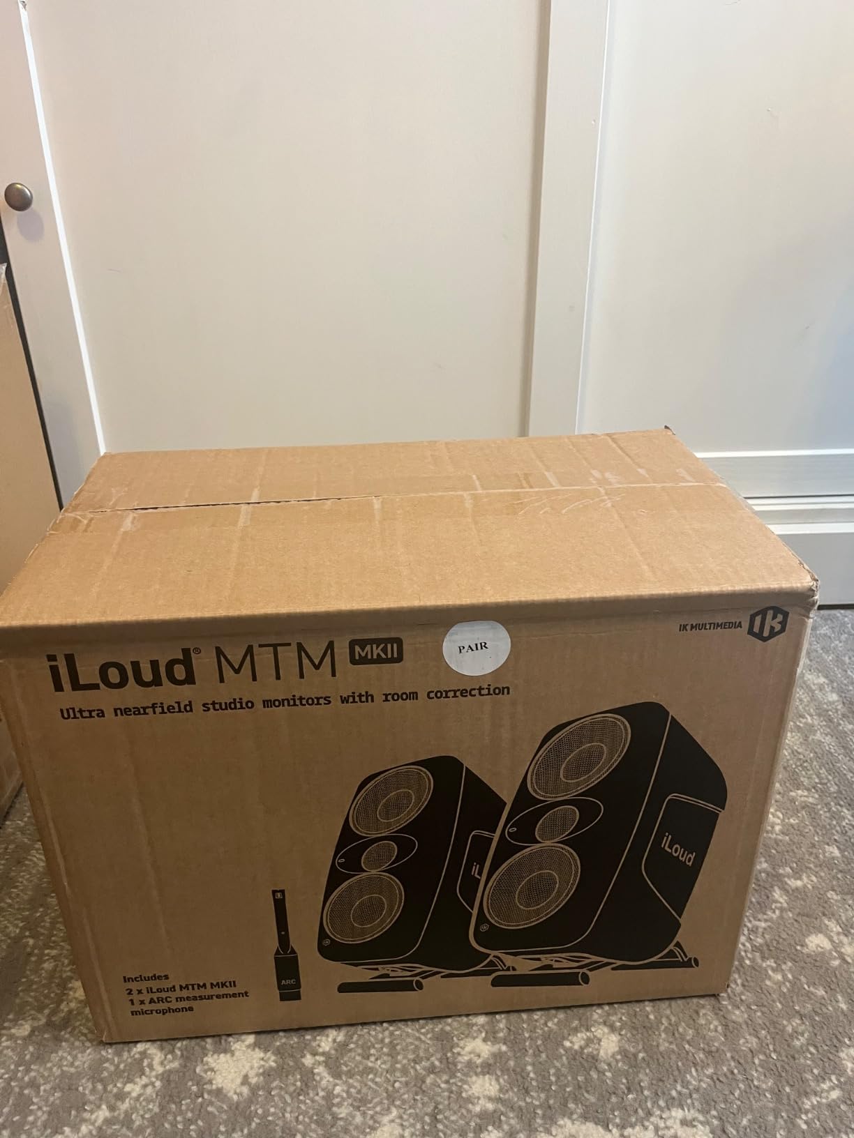 IK Multimedia iLoud MTM MKII (Pair Plus ARC mic) Compact Studio Monitor with Built-in ARC Room Correction, Speaker Emulation, 200W Power customer photo 1