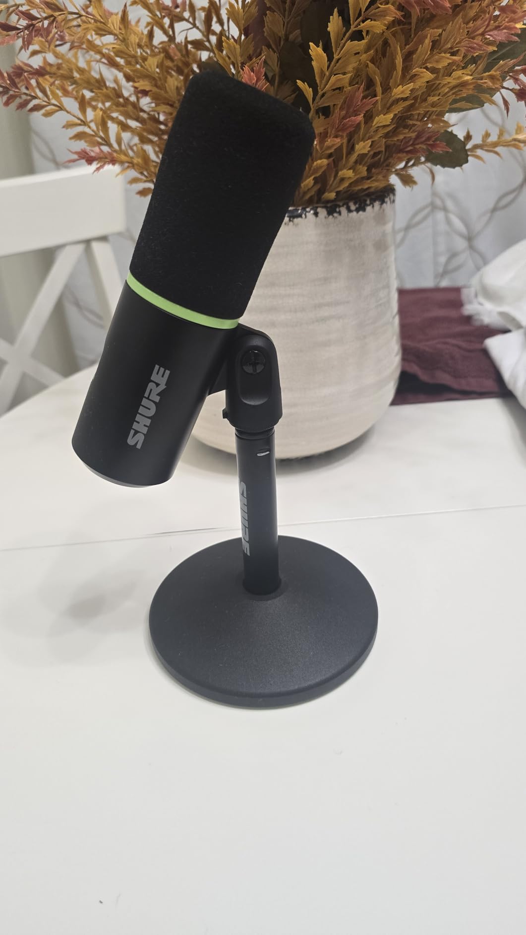 Shure MV6 USB Gaming Microphone for Streaming & Recording customer photo 1