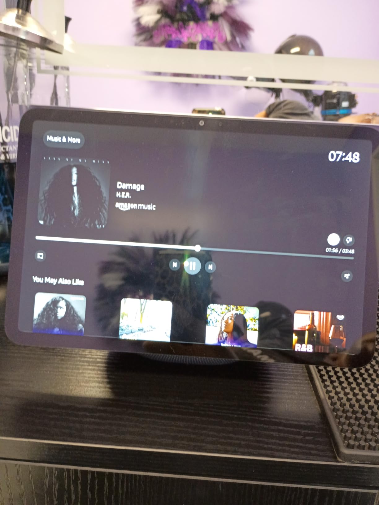Amazon Echo Show 8 (newest model), Vibrant HD 8.7
