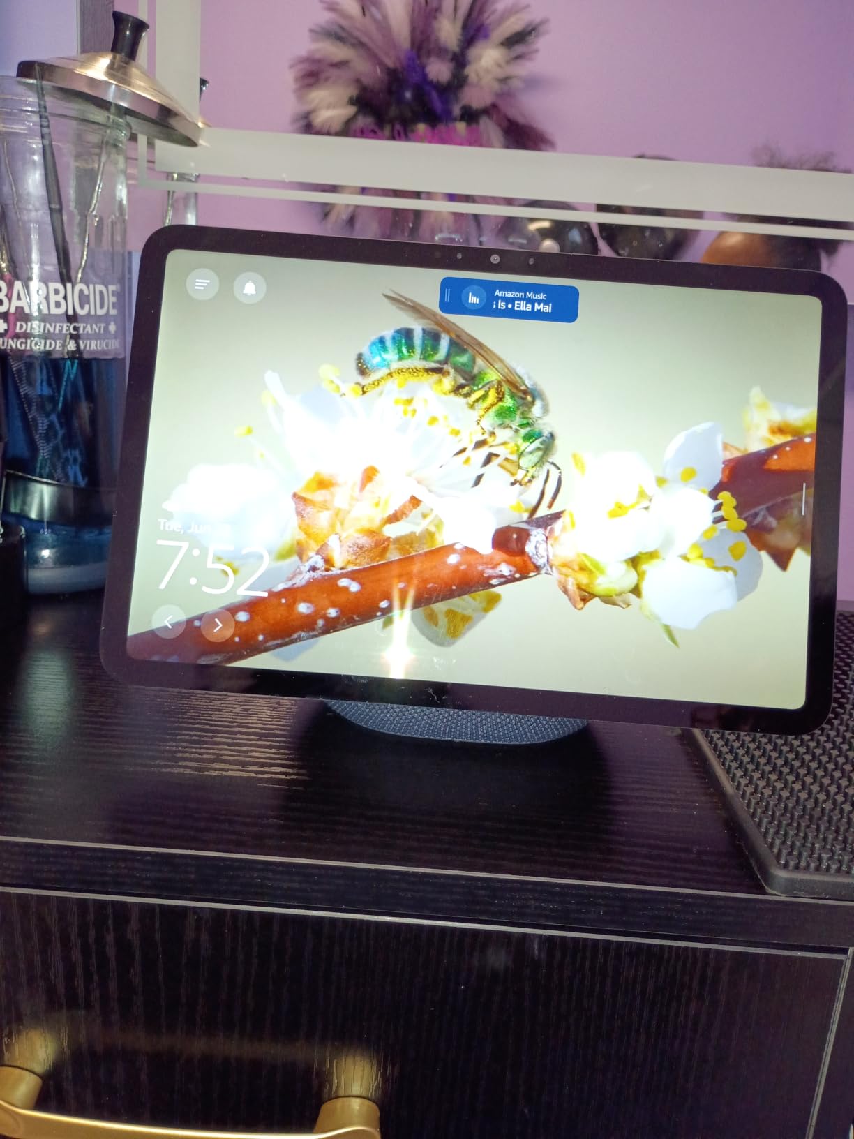 Amazon Echo Show 8 (newest model), Vibrant HD 8.7