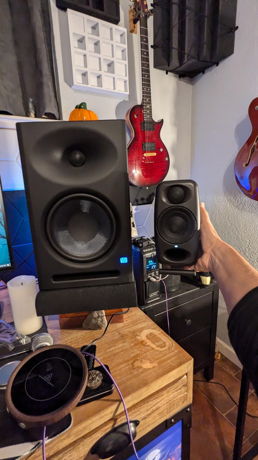 Premium Version iLoud Micro Monitor Pro Black (Pair) 100 Watt Portable & Powerful Reference Studio Monitor, Class D High-Efficiency Amplifier, Custom-Made Drivers for Music Mixing customer photo 1