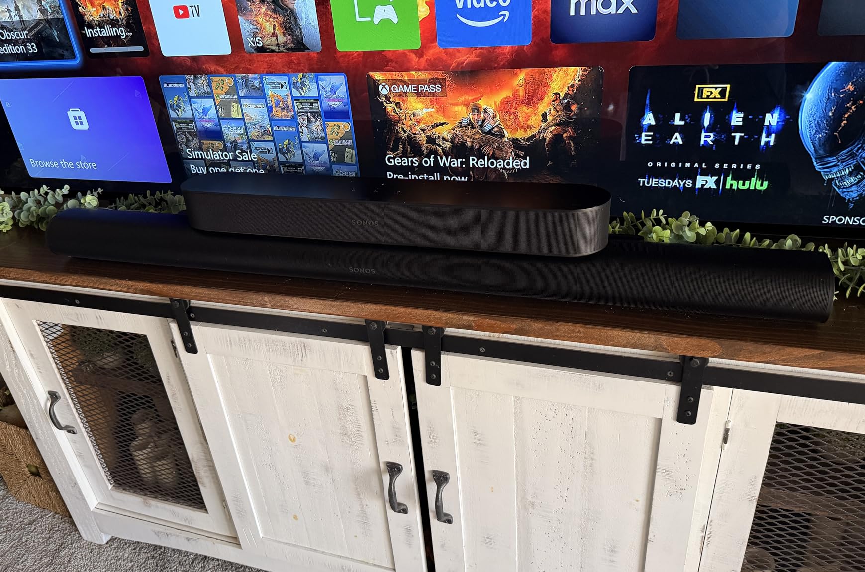 Sonos Arc Ultra Soundbar with Dolby Atmos - Black customer photo 2