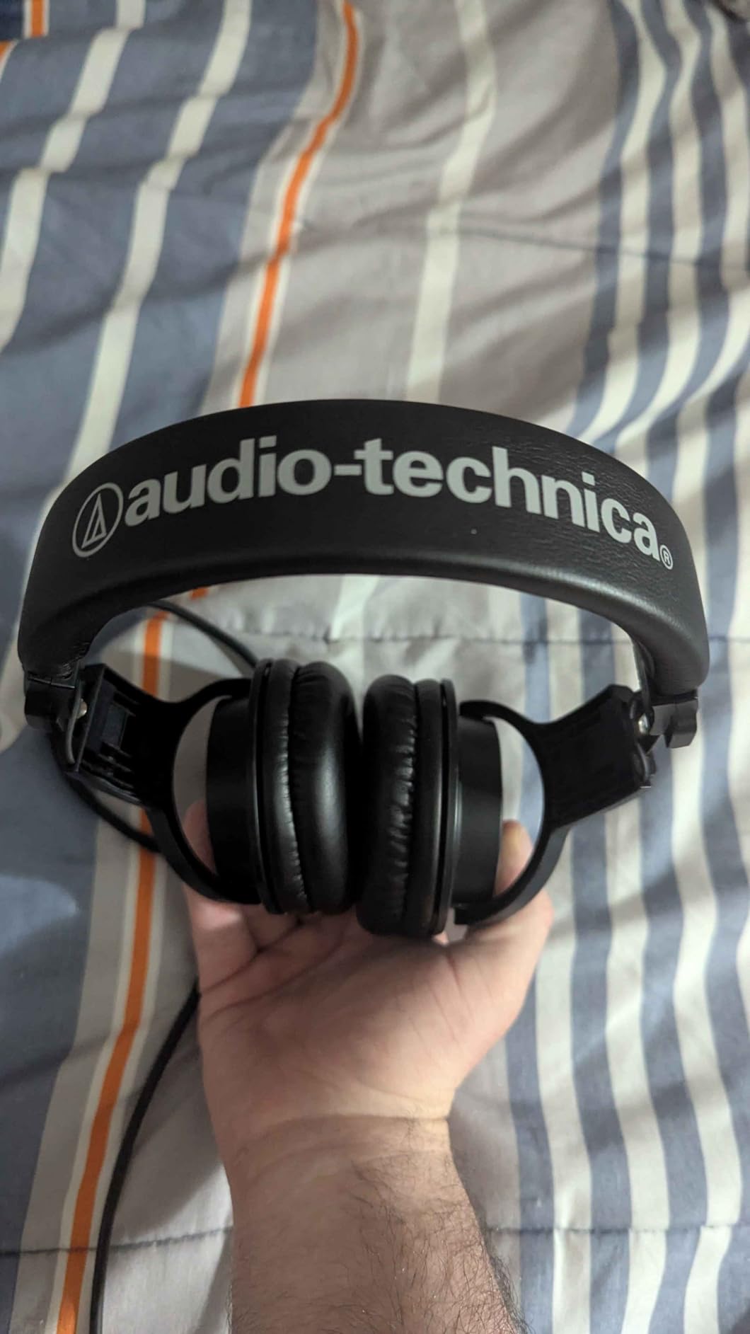 Audio-Technica ATH-M20x Professional Studio Monitor Headphones, White customer photo 2