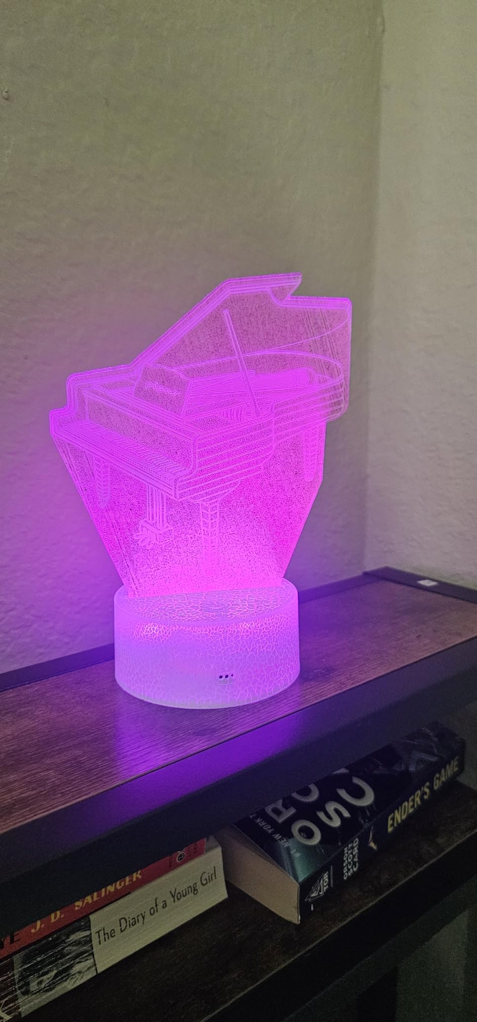 Piano Night Light, Instrument Gifts, Piano 3D Illusion Lamp with 16 Colors Changing, Timer, 4 Flash Modes and Dimmable, Kids Boys Girls Room Decoration, Holiday Xmas Music Gifts customer photo 2