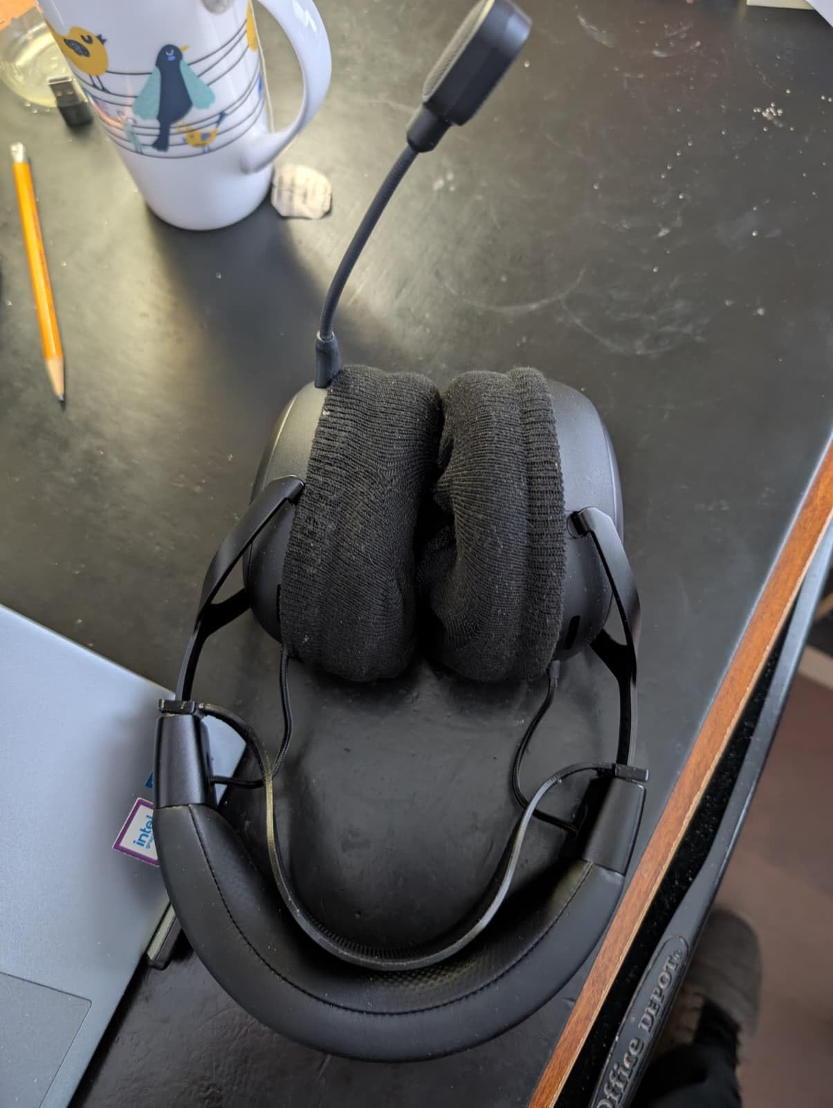 HyperX Cloud III S – Wireless Gaming Headset for Multi-Platform, 2.4GHz, Bluetooth, Battery Life up to 120 Hours 2.4GHz / 200 Hours Bluetooth, 53mm Angled Drivers, Detachable Mic – Black customer photo 1