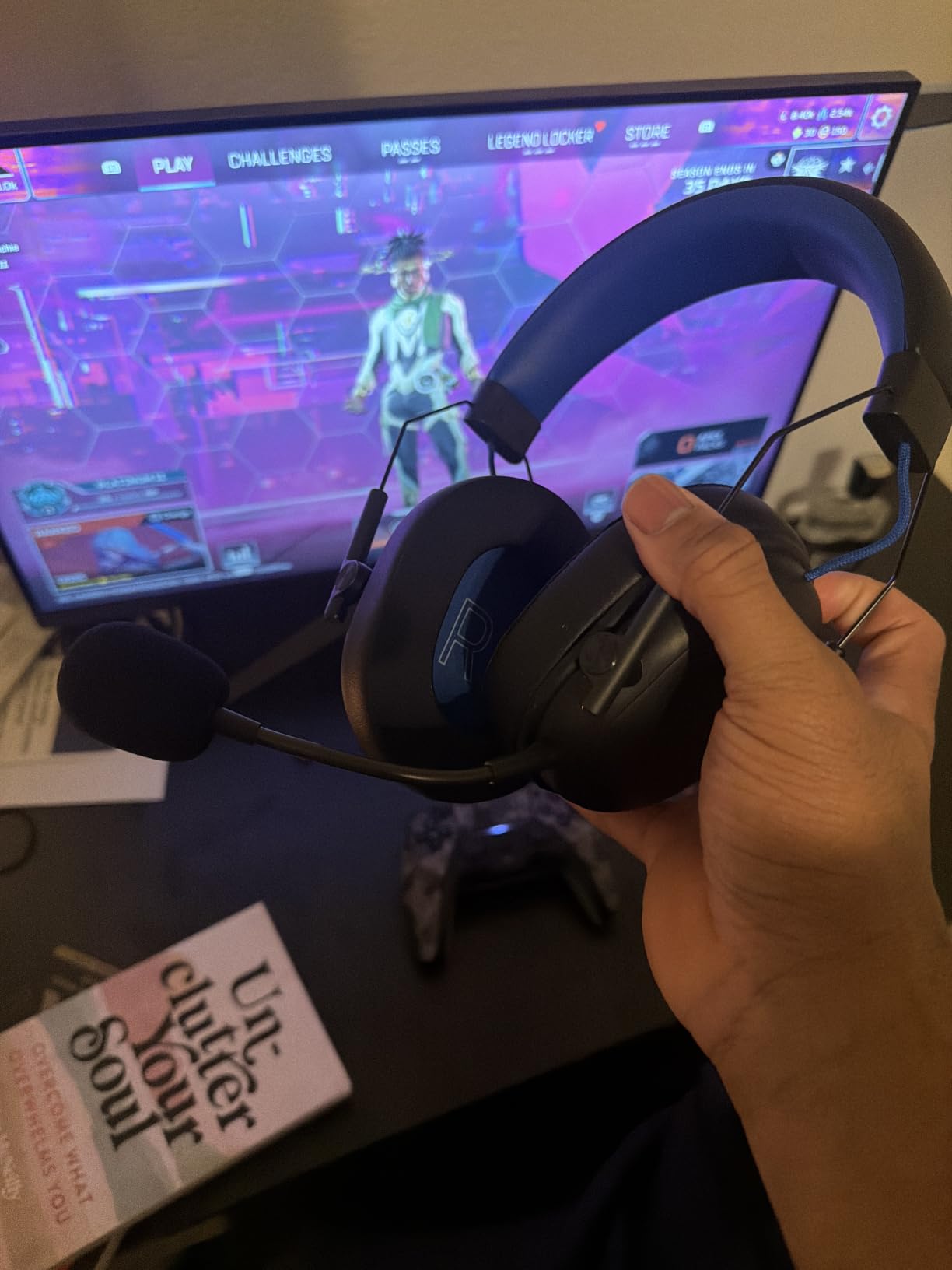 Razer BlackShark V3 X HyperSpeed Wireless PS5 Gaming Headset, Black | 50mm Drivers, Cardioid Mic, 2.4 GHz, Bluetooth, Works with PC, Mac, Nintendo Switch, Smartphone, 70 Hr Battery customer photo 2