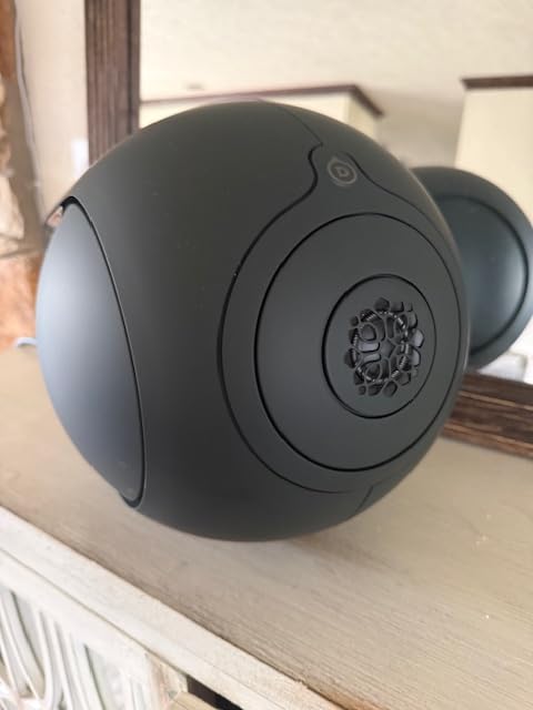 Devialet Phantom Ultimate 108 dB - Bluetooth Speaker - Deep Forest | Audiophile Listening - Zero Distortion - High-Resolution Audio - Loud Stereo Sound - Deep Bass - Elegant Design customer photo 2