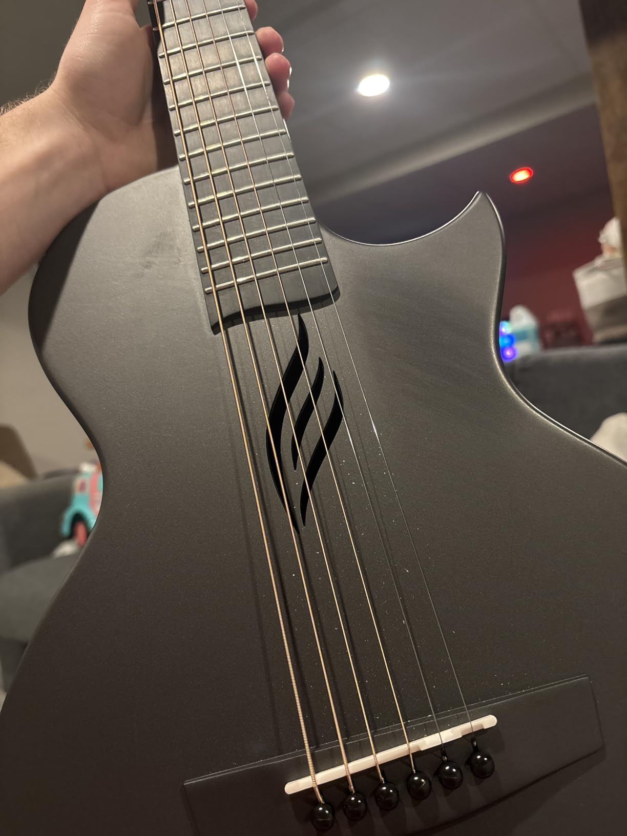 Enya Nova Go Carbon Fiber Travel Acoustic Guitar | 1/2 Size Lightweight Moisture-Proof Guitara | Adult & Beginner Portable Guitar with Gig Bag & Accessories (Black) customer photo 1