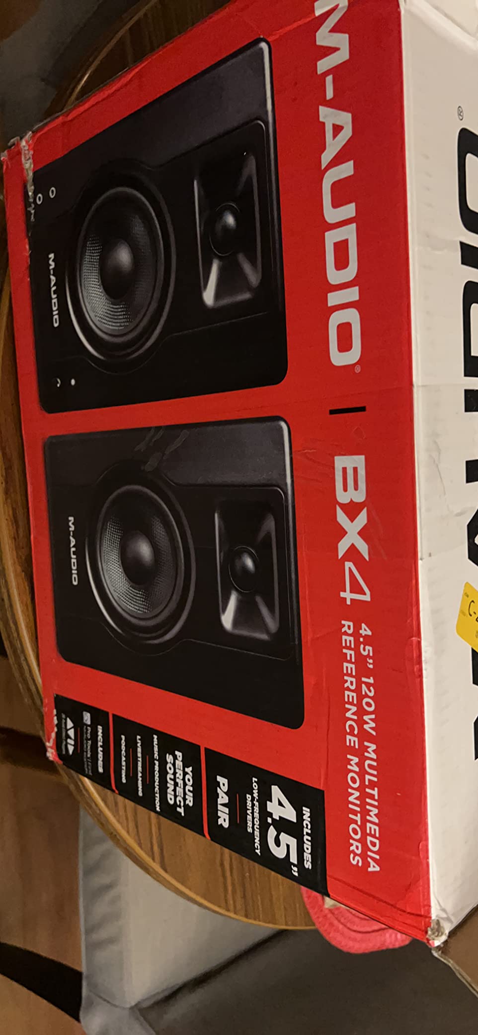 M-AUDIO BX5BT 5