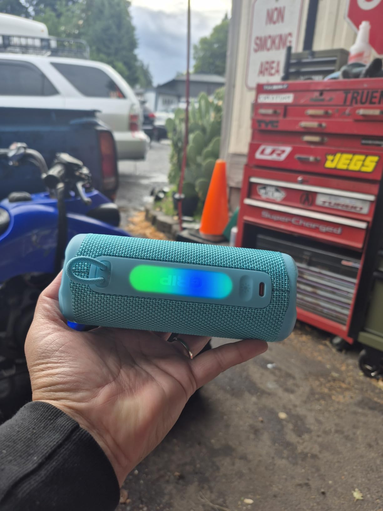 JBL Grip - Compact Bluetooth Speaker with Bold Pro Sound and Ambient Light, up to 14 Hours of Playtime, Water, Dust and Drop-Proof (IP68), & Multi-Speaker Connection with Auracast (Teal) customer photo 1
