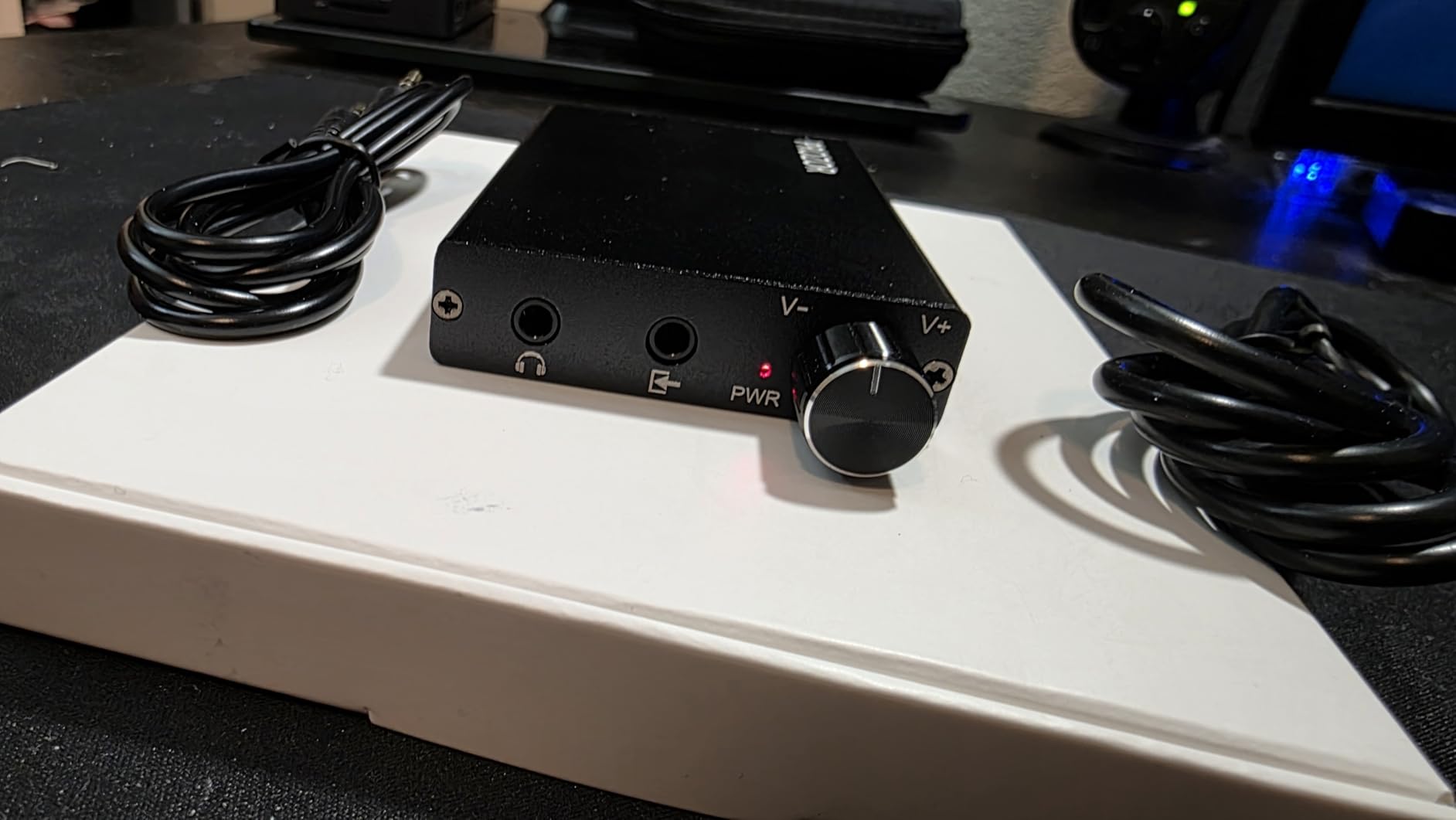 PROZOR 16-300Ω Portable Headphone Amp with Two-Stage Gain Switch | Rechargeable Headphone Amplifiers 3.5mm AUX Input/Output Aluminum Housing customer photo 1