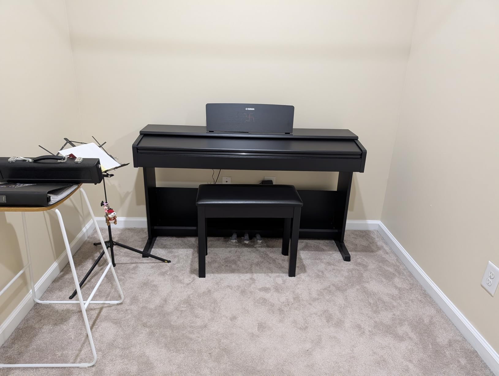 Yamaha YDP105 88-Key Weighted Action Upright Digital Piano for Beginner and Intermediate Players, Grand Piano Sound, 3-pedal Unit, Bench Included, White customer photo 1
