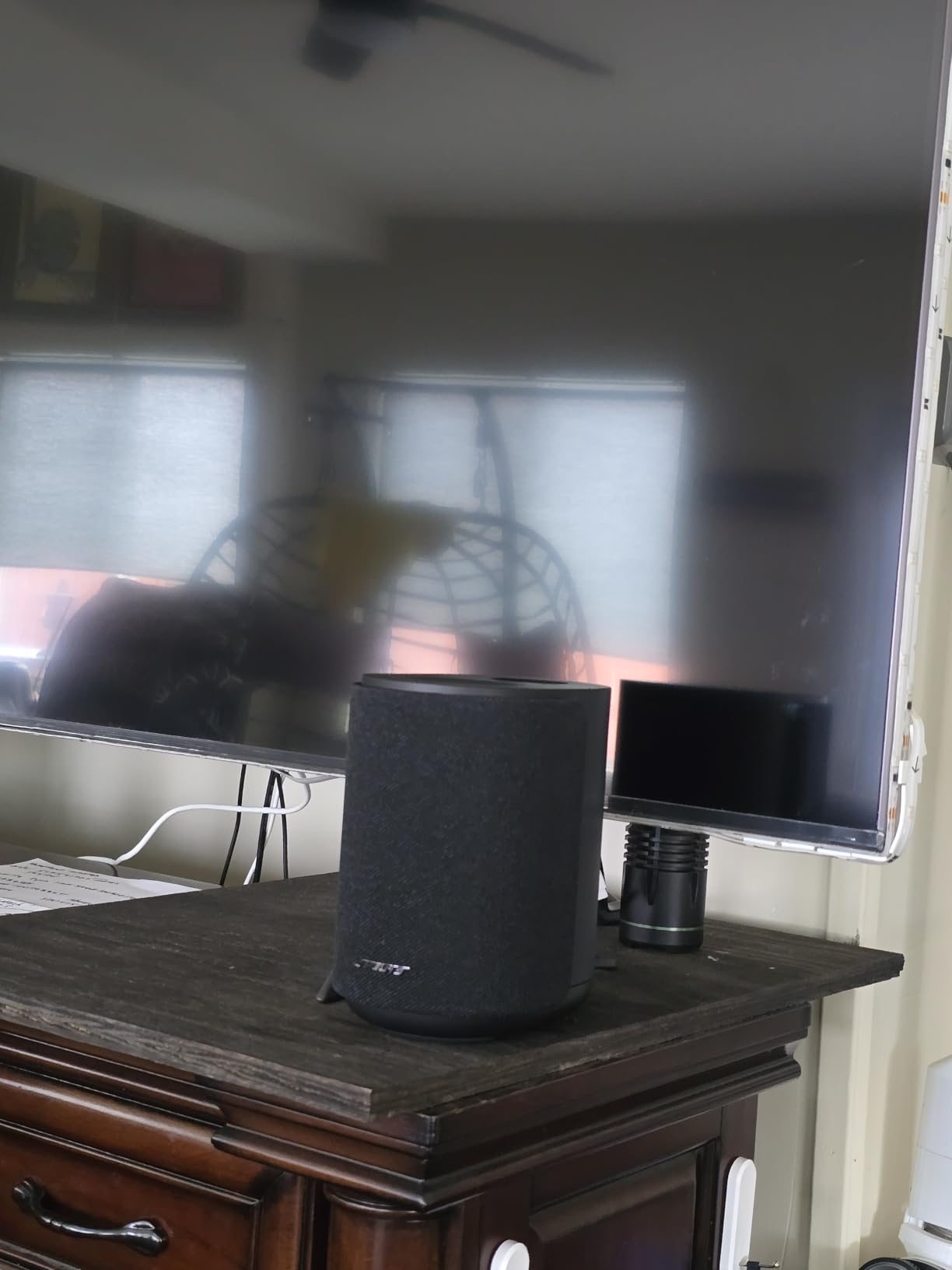 New Lifestyle Ultra Speaker, Wireless Home Speaker, TrueSpatial Audio, CleanBass, AirPlay & Google Cast, Black customer photo 2