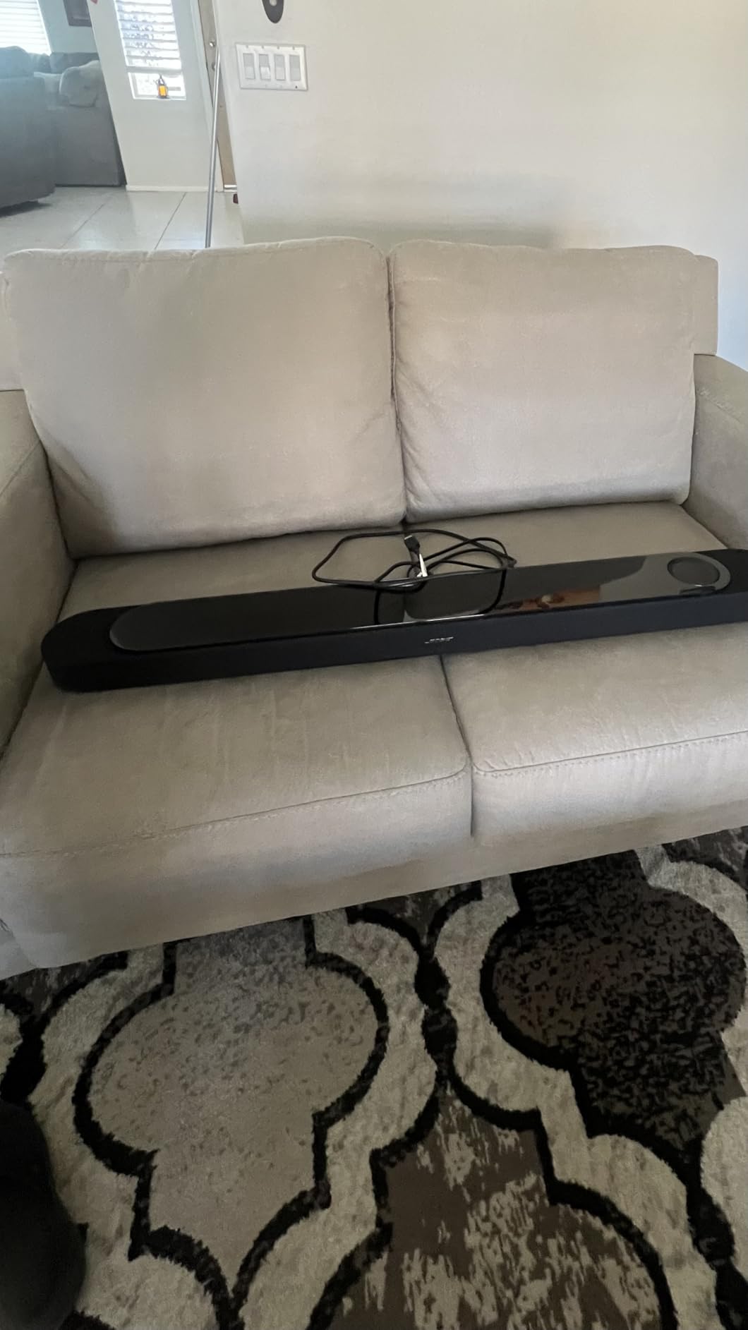 Bose New Lifestyle Ultra Soundbar, Wireless Home Soundbar for TV with Dolby Atmos, Surround Sound, Black customer photo 2