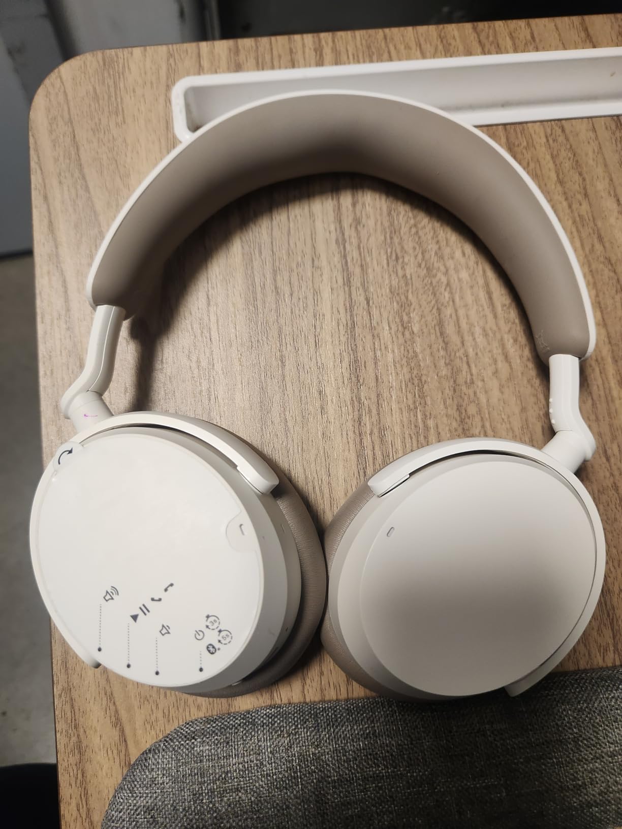 Sennheiser ACCENTUM Wireless Headphones, ANC, 50 Hr Battery, Taupe customer photo 1