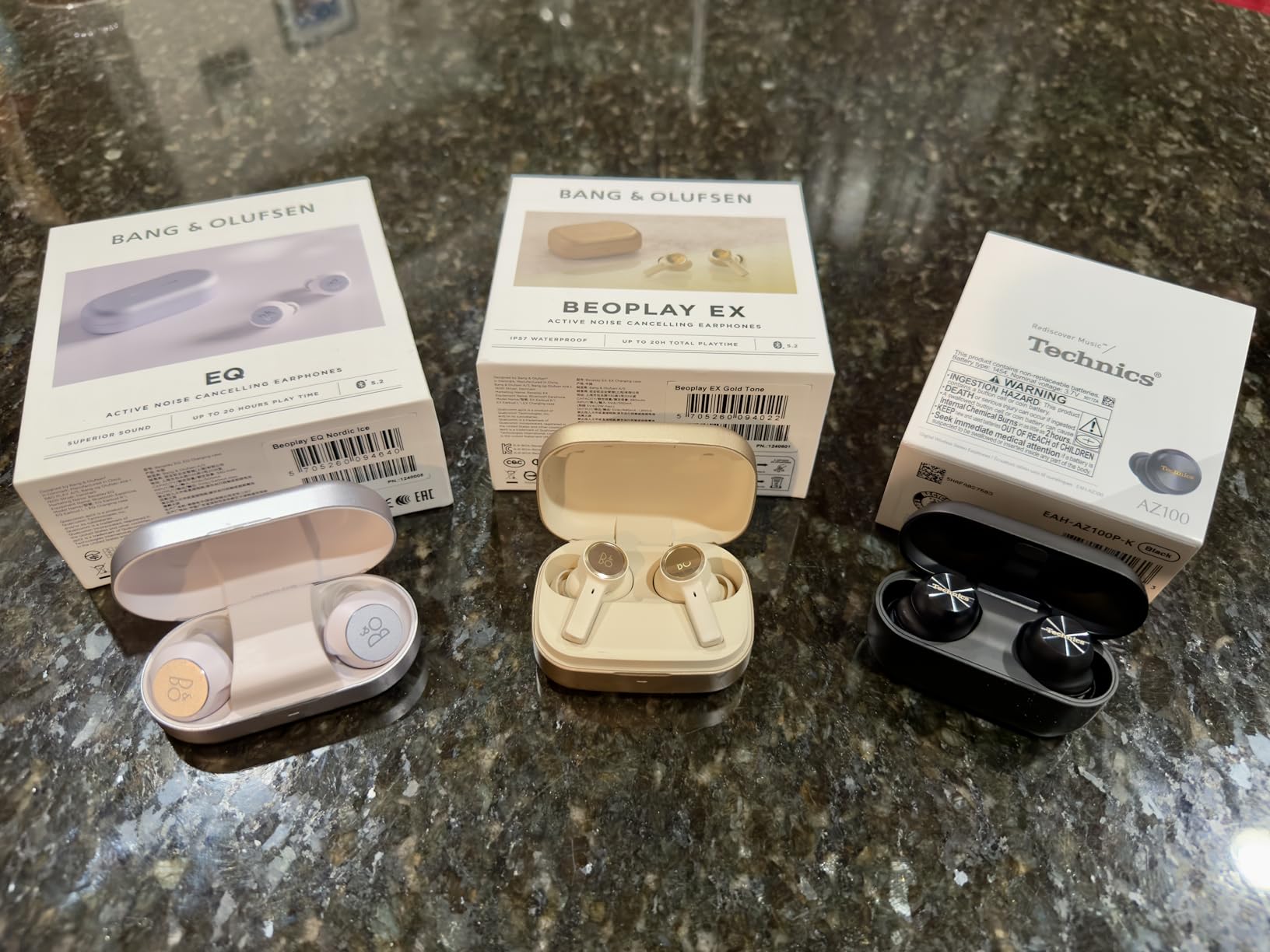 Technics Reference Class HiFi Wireless Earbuds,Dolby Atmos with Head Tracking,Adaptive Noise Cancelling,3 Device Multipoint, 10-hr Battery,Wireless Charging Improved Fit -EAH-AZ100-V (Moonlight Lilac) customer photo 1