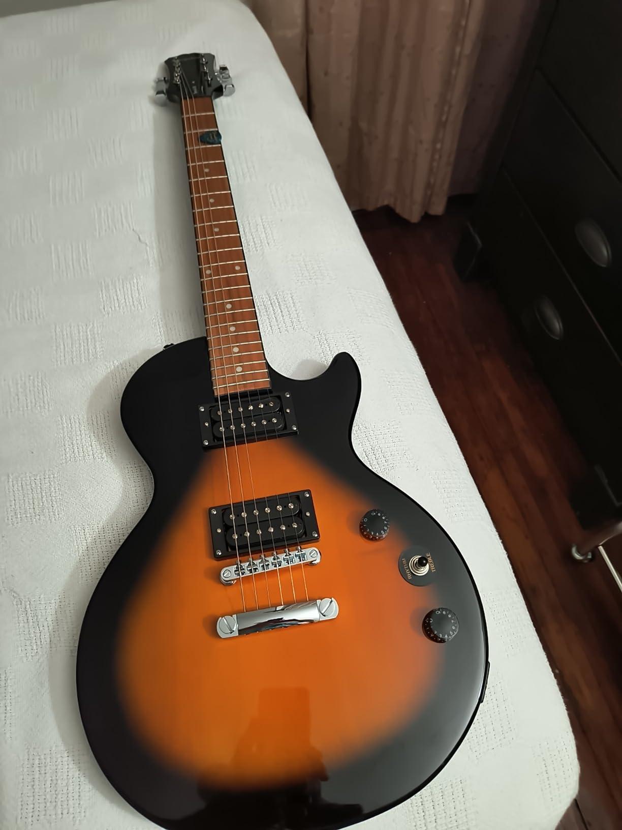 Epiphone Les Paul Special II, Vintage Sunburst customer photo 1