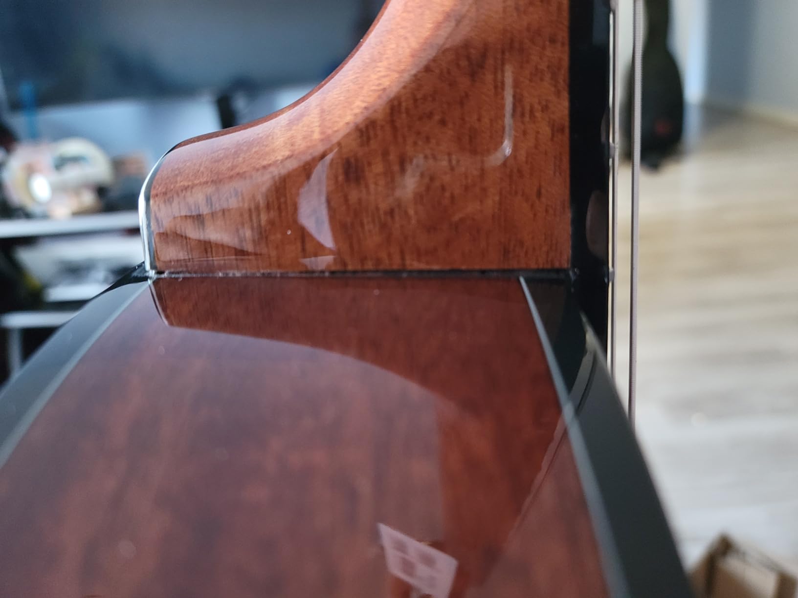 Ibanez 6-String Classical Guitar, Right, Natural customer photo 1