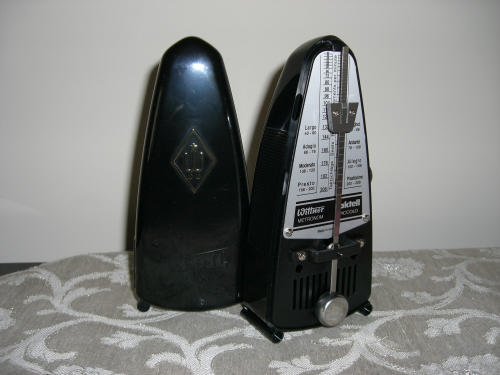 Wittner 836 Taktell Piccolo Metronome, Black customer photo 2
