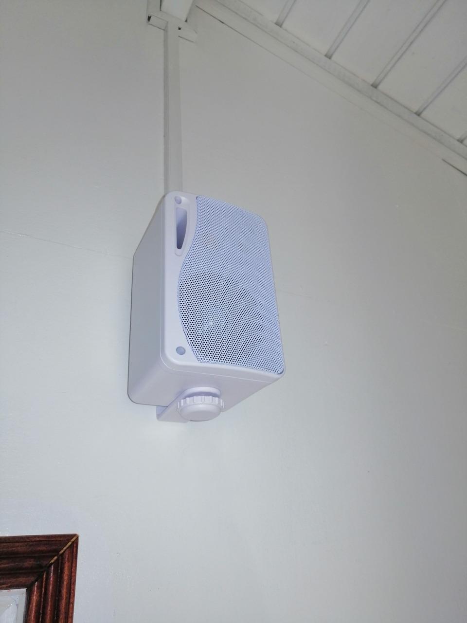 Pyle 3-Way Indoor & Outdoor Box Speaker System - 3.5