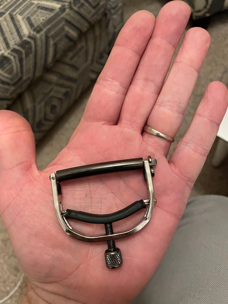 Paige 6-String Acoustic Guitar Capo, Smokey Black Finish customer photo 2