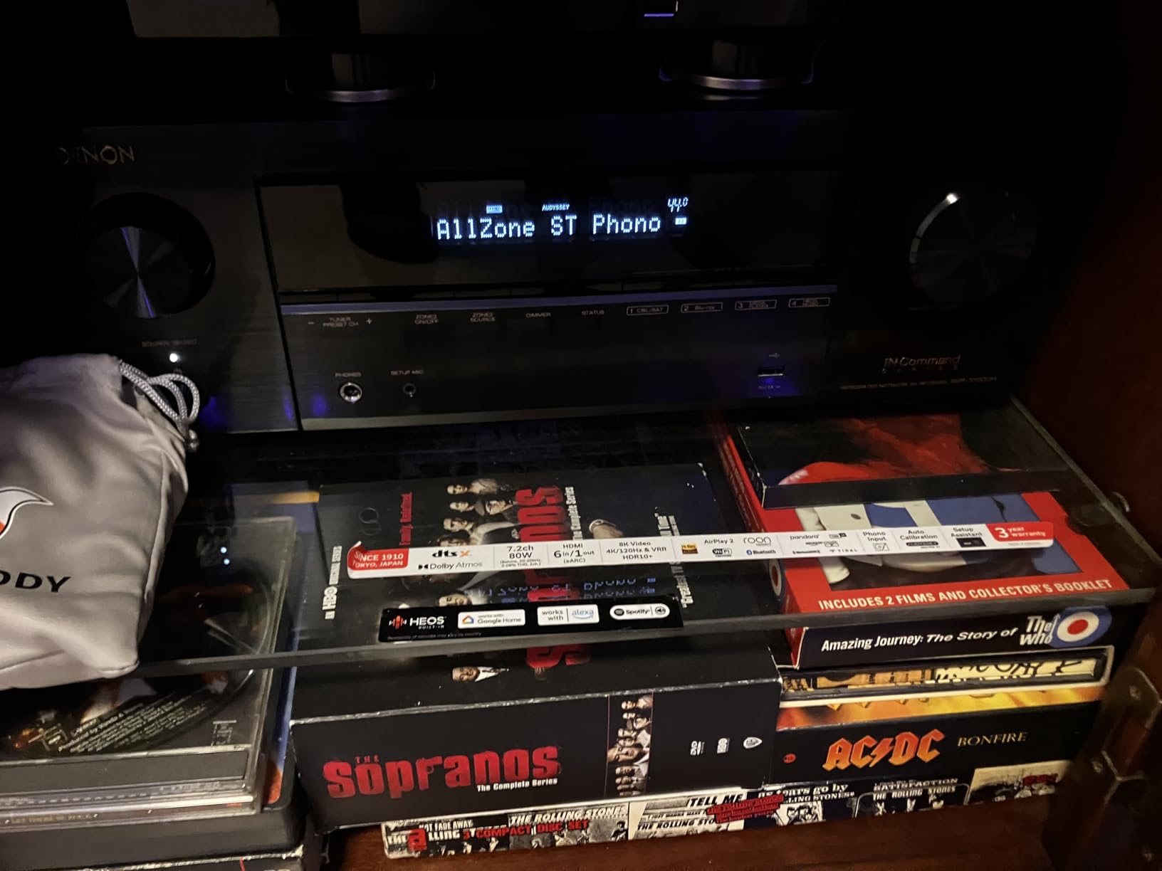 Klipsch Reference Series RB-81 II Bookshelf Speaker (Black) customer photo 1
