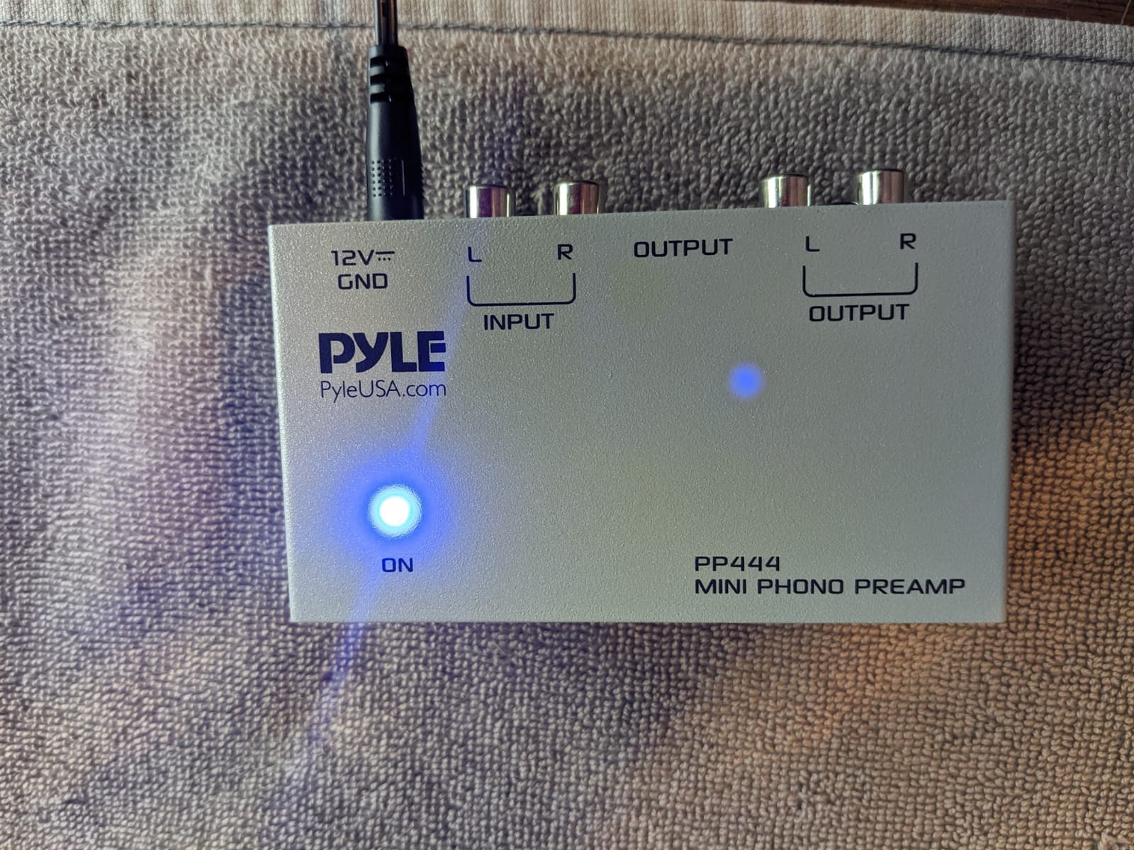 Pyle Ultra Compact Phono Preamp - Mini Turntable Preamp for Audio - Guitar, Microphone - RCA Input/Output for Record Player - Receiver - Amplifier - PP444 customer photo 1
