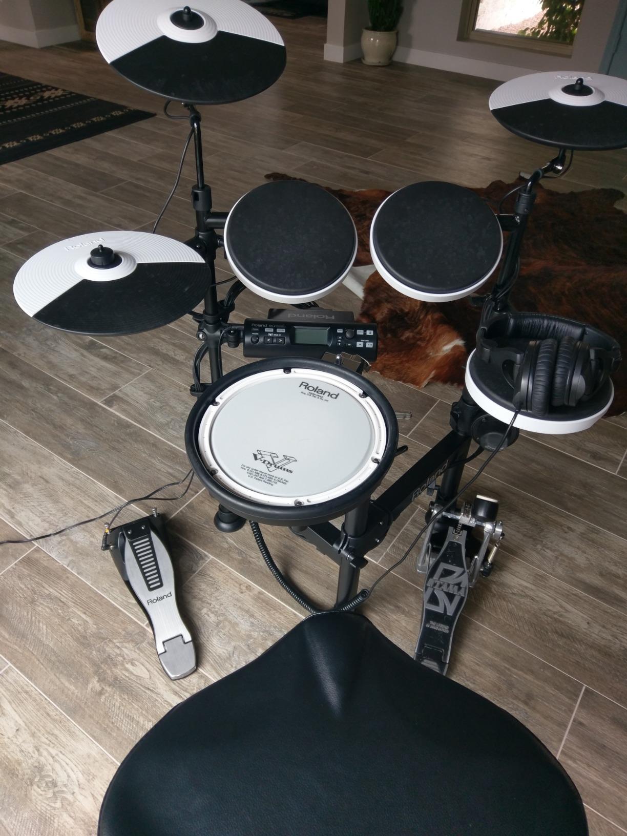 Roland PDX-100 Electronic V-Drum Pad, 10-Inch, Black customer photo 1